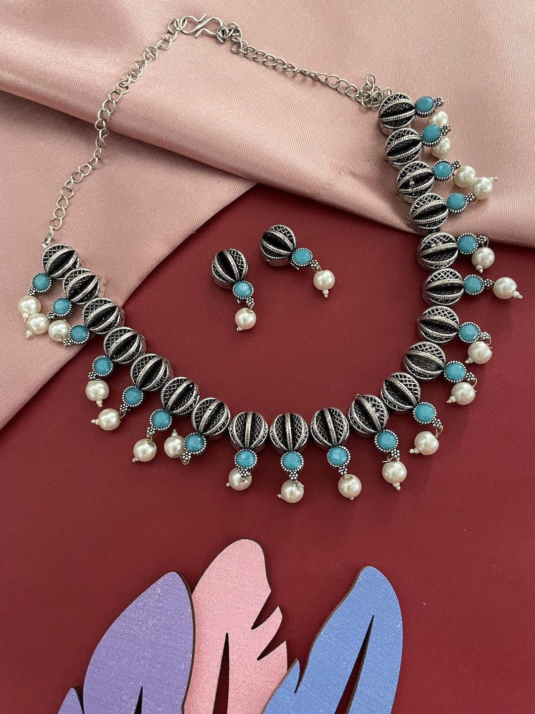

Digital Dress Room Silver Plated Stones & Beaded Studded Necklace & Earrings