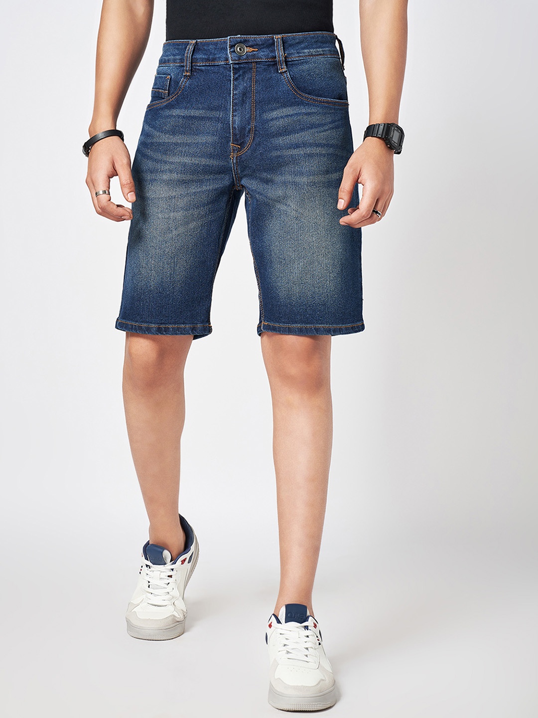 

SF JEANS by Pantaloons Men Washed Denim Shorts, Blue