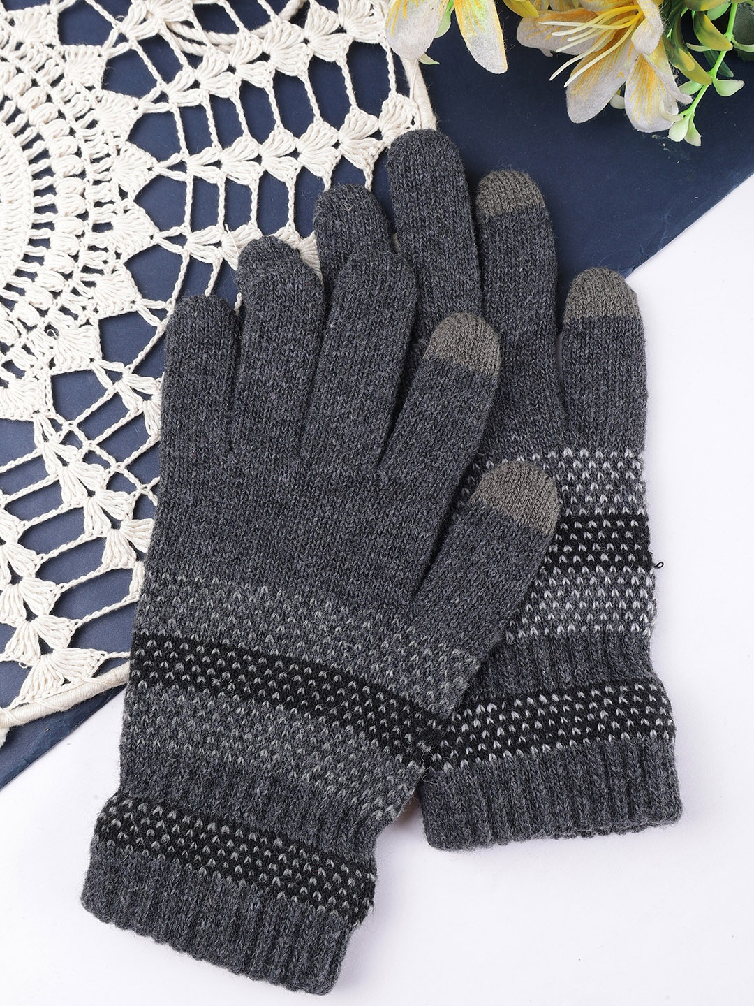 

ELLIS Unisex Patterned Touchscreen Gloves, Grey