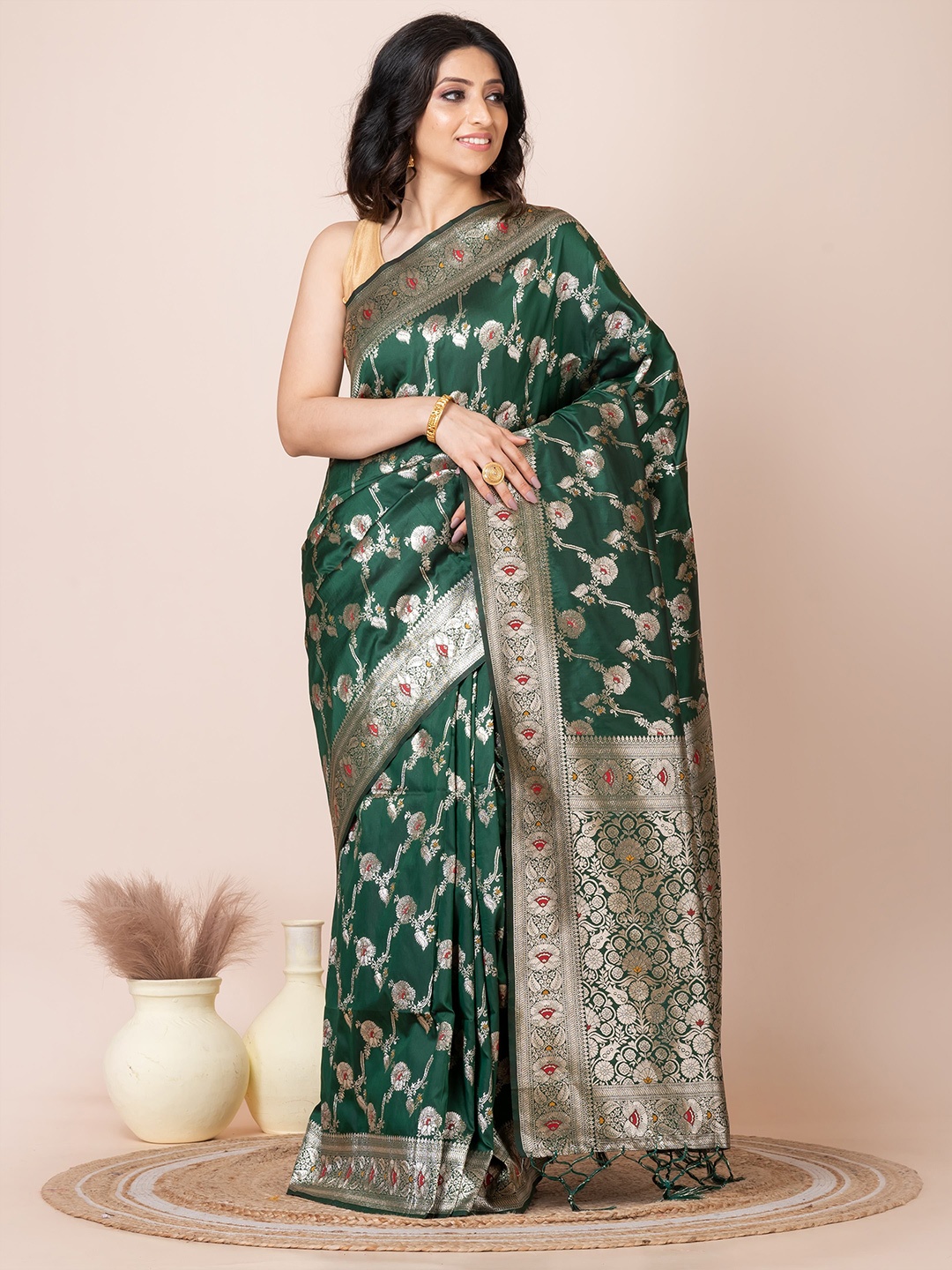 

HOUSE OF ARLI Ethnic Motifs Woven Design Zari Banarasi Saree, Green