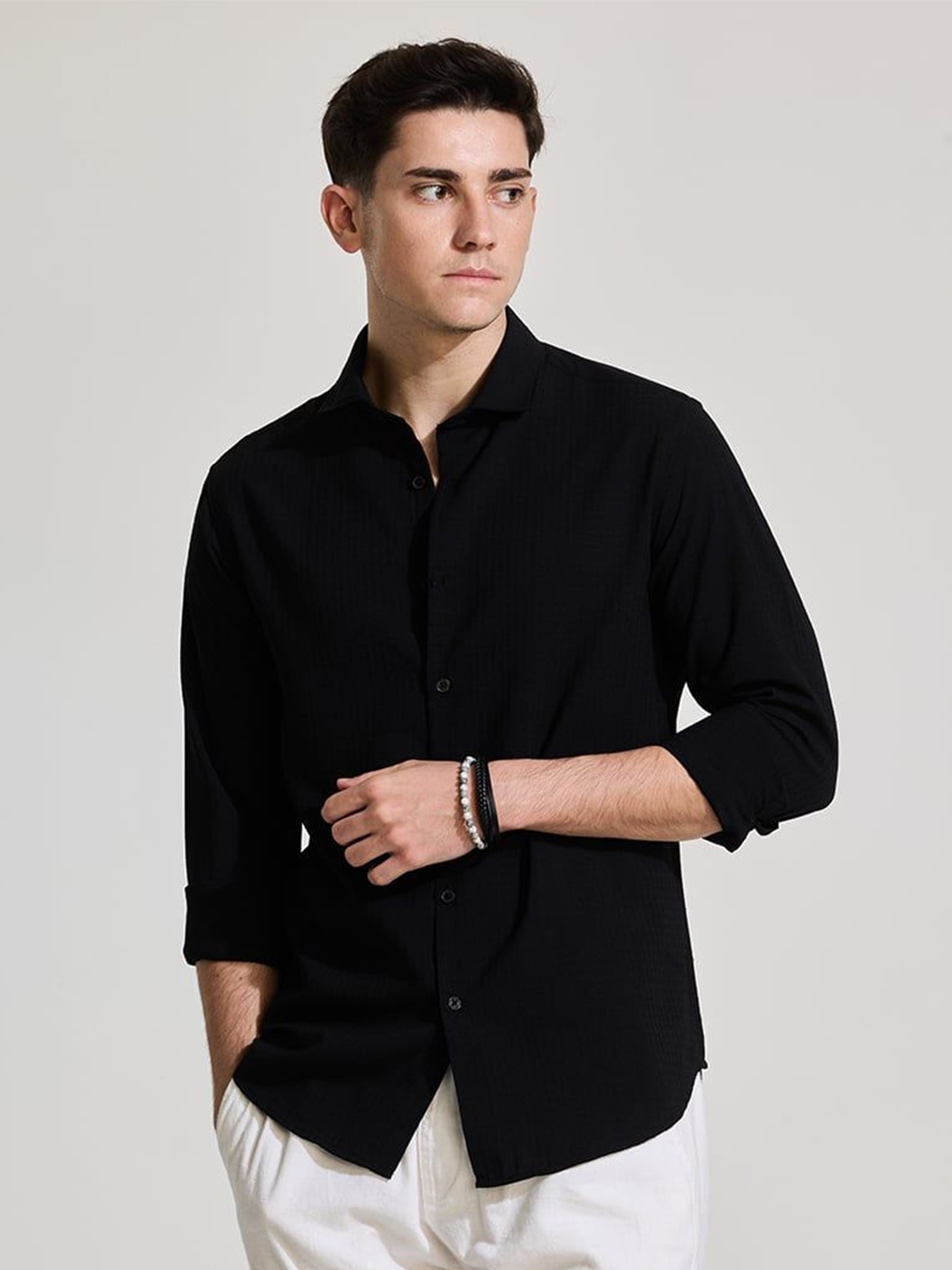 

Snitch Men Smart Spread Collar Solid Casual Shirt, Black