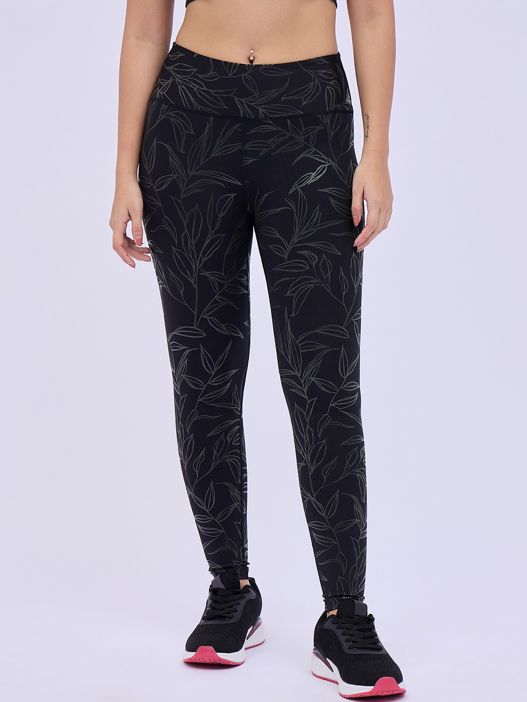 

Avanday Women Printed Mid Rise Ankle-Length Antimicrobial Tights, Black