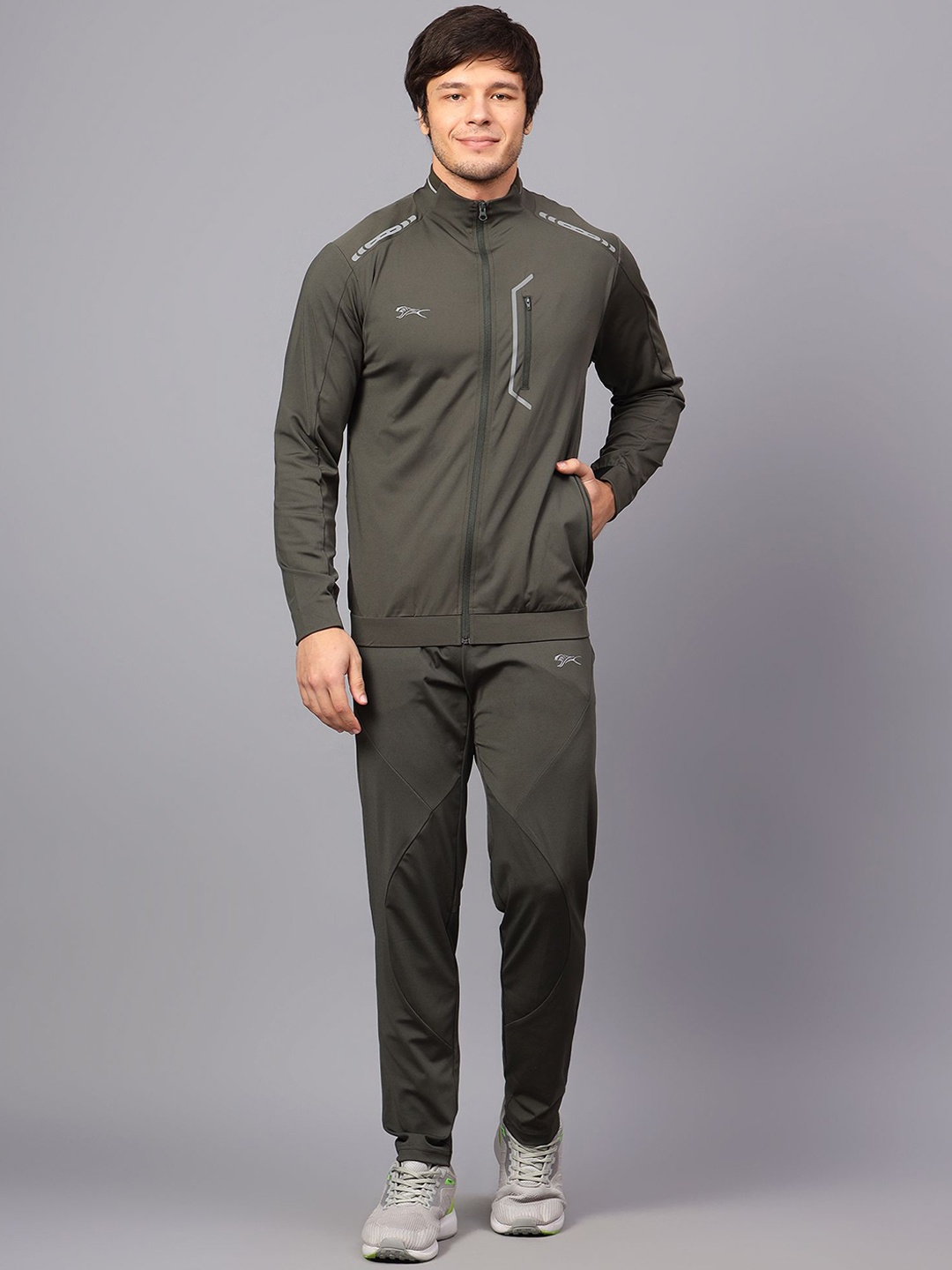 

Shiv Naresh Men Mid-Rise Tracksuits, Olive