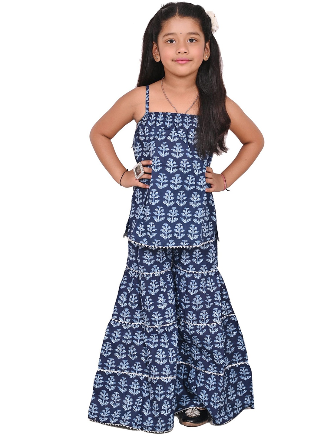

Cloth Bites Girls Floral Printed Regular Pure Cotton Kurti with Sharara Set, Blue