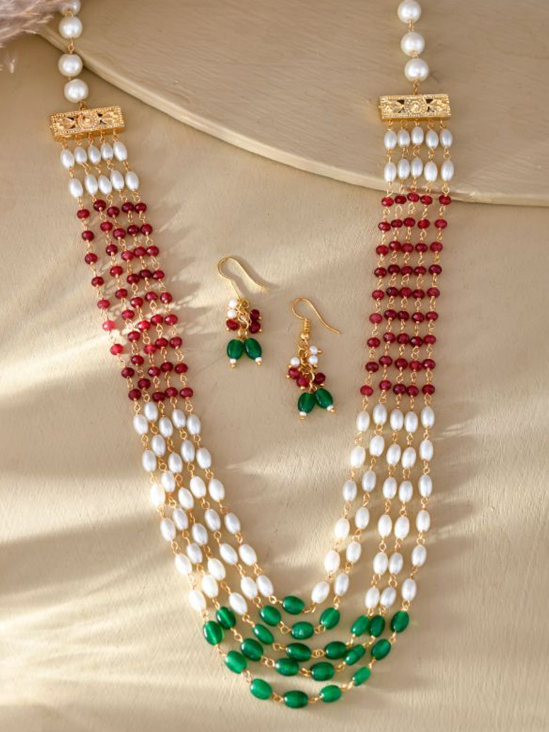 

DASTOOR Layered Beaded Necklace and Earrings, Red