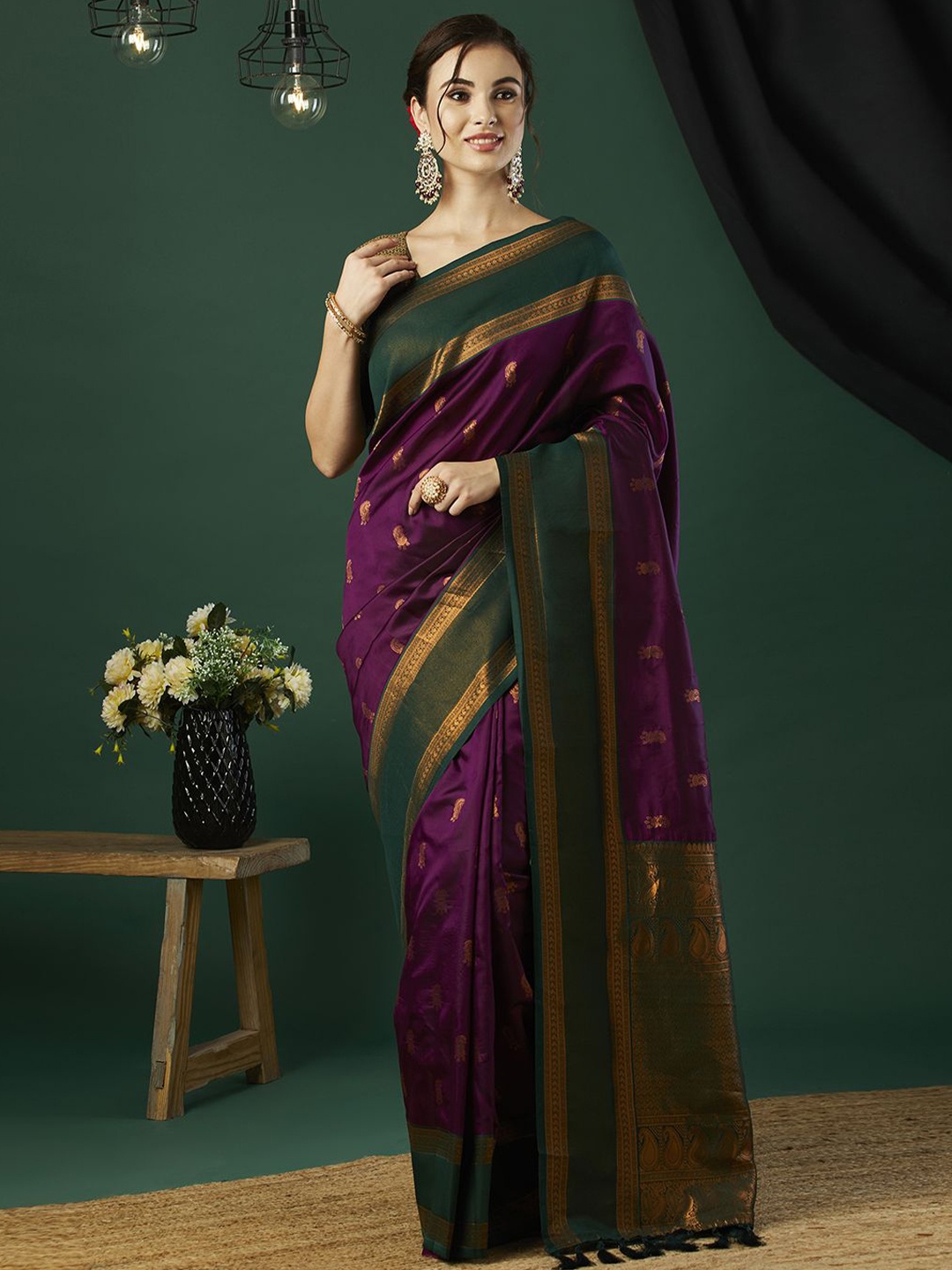 

HI FI NX Woven Design Pure Silk Banarasi Saree, Violet