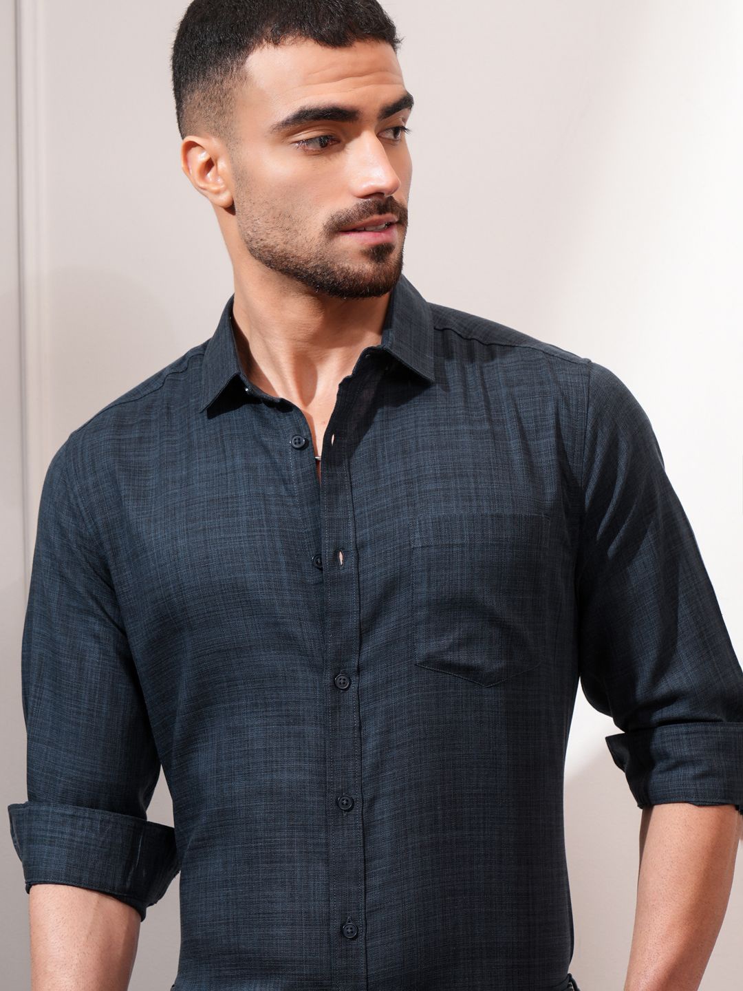 

Locomotive Luxe Men Textured Solid Shirt, Navy blue