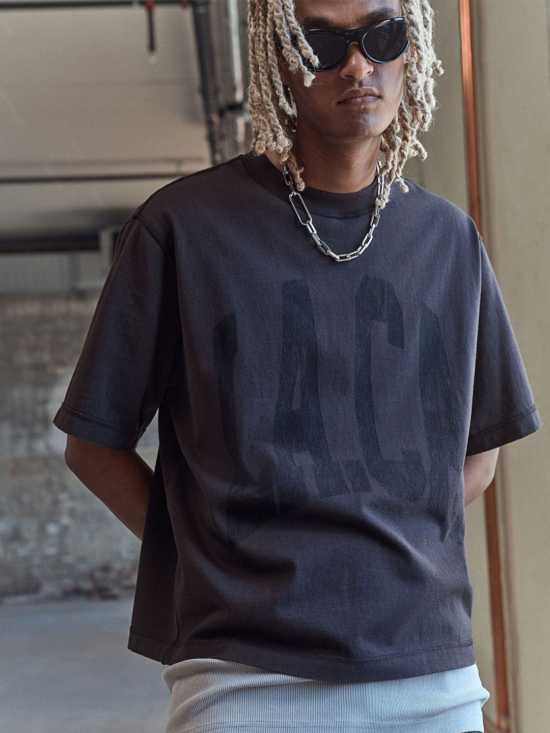 

H&M Printed Cotton Oversized Fit Tshirts, Black