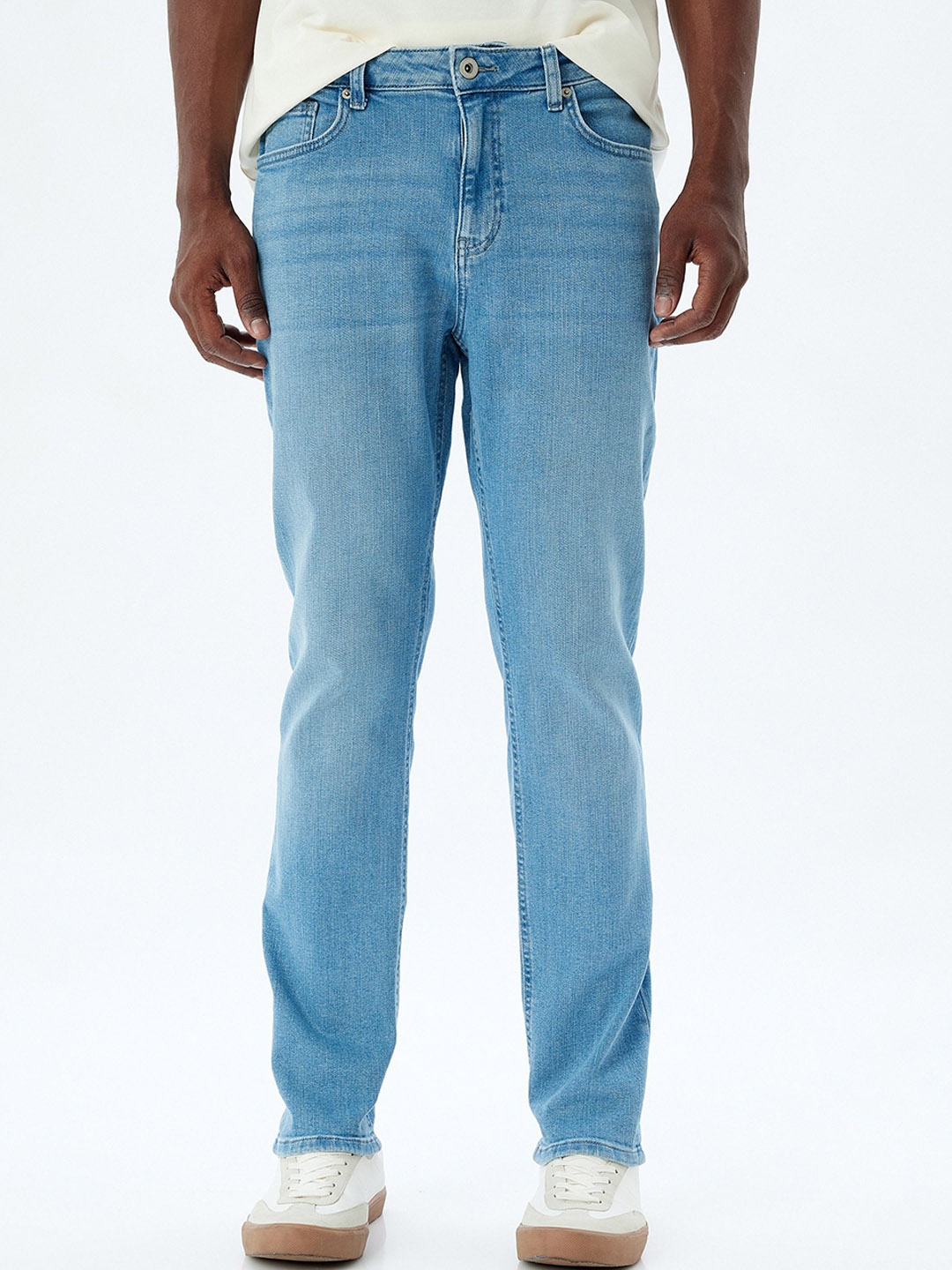 

Koton Men Mid-Rise Relaxed Fit Jeans, Blue