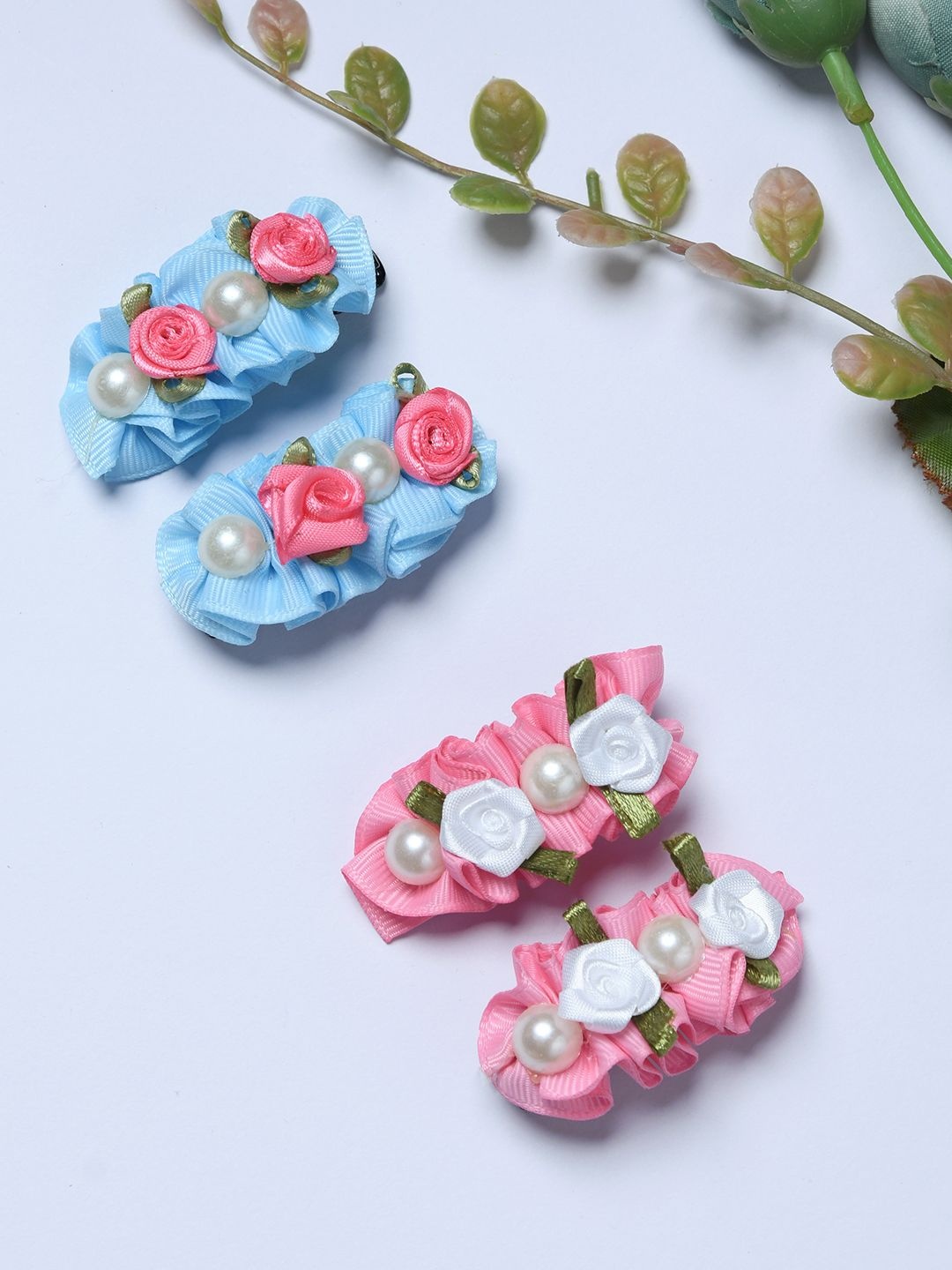 

FUNKRAFTS Girls Set of 4 Embellished Alligator Floral Hair Clips, Blue