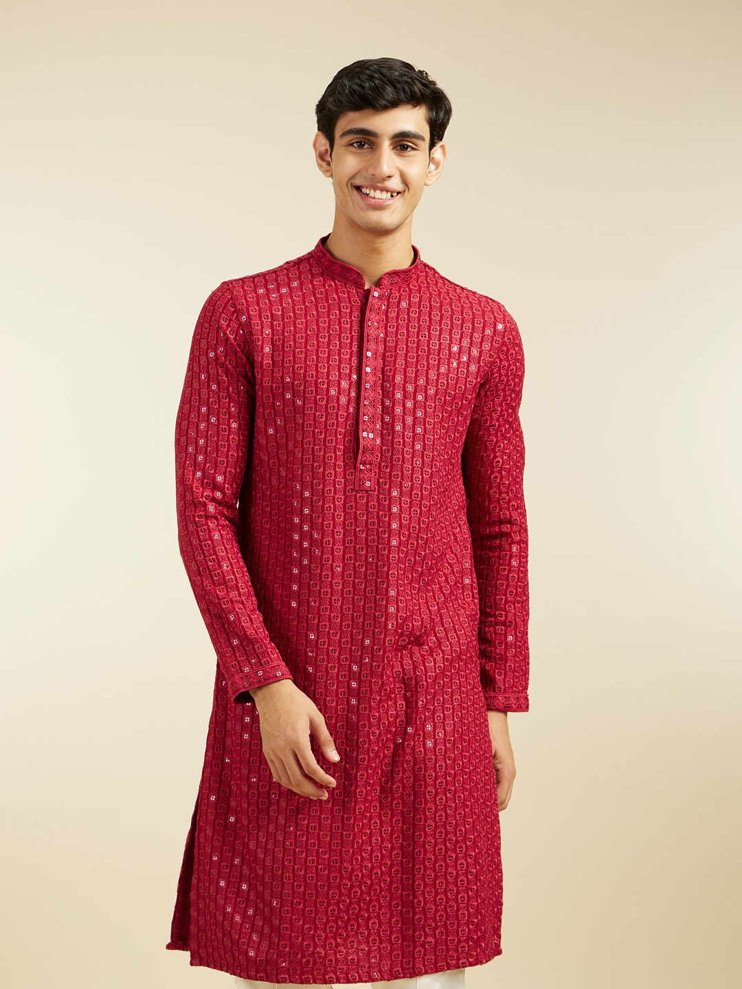 

Diwas by Manyavar Geometric Embroidered Chikankari & Sequinned Mandarin Collar Kurta, Maroon