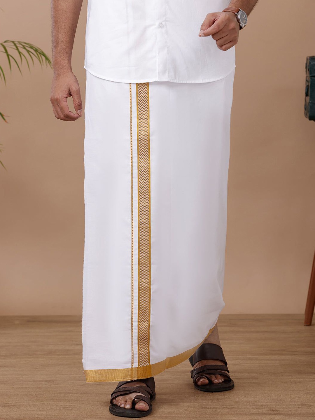 

Ramraj Men Single Layer Cotton Dhoti, White