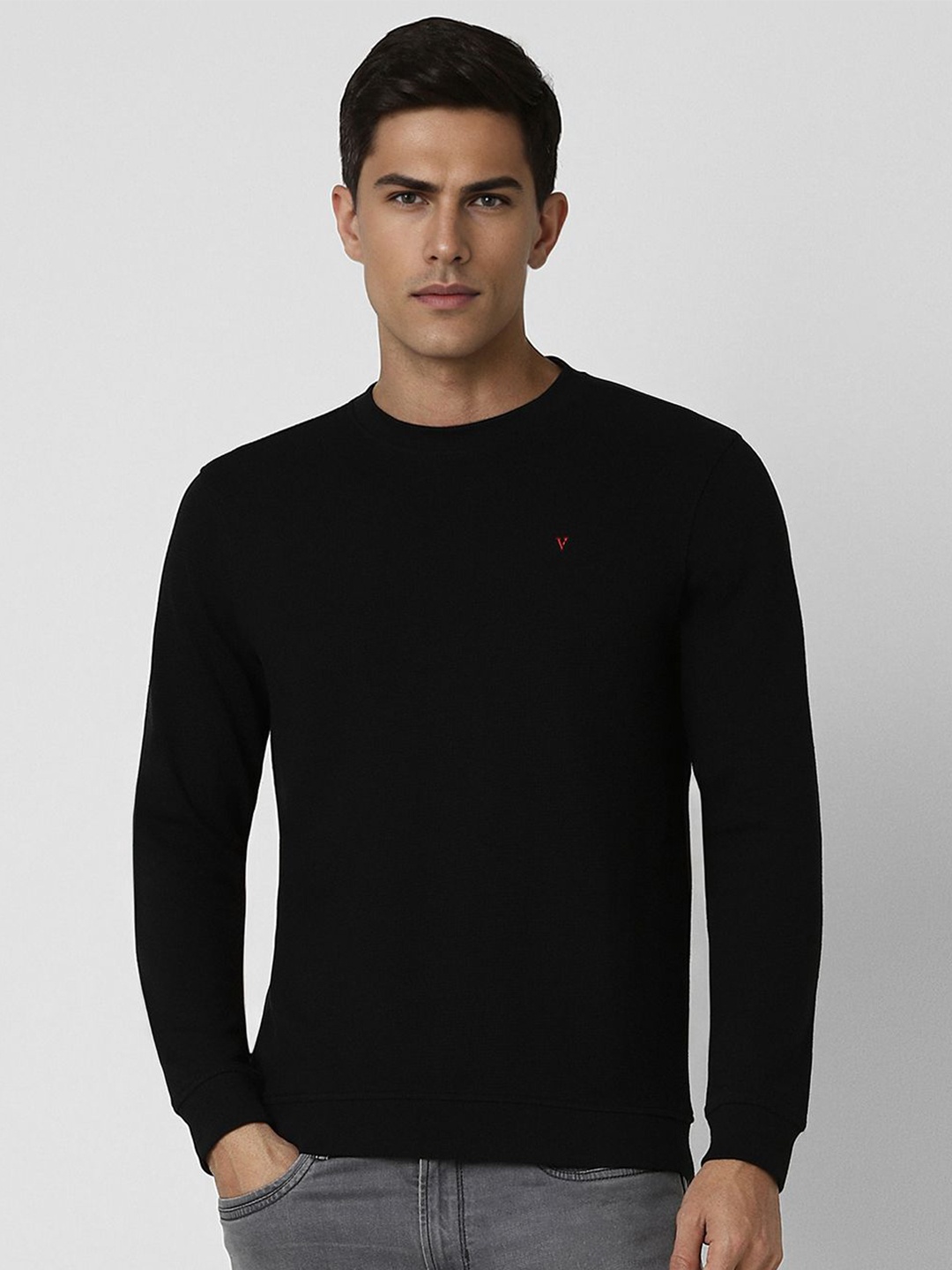 

Van Heusen Sport Men Solid Round Neck Sweatshirt, Black