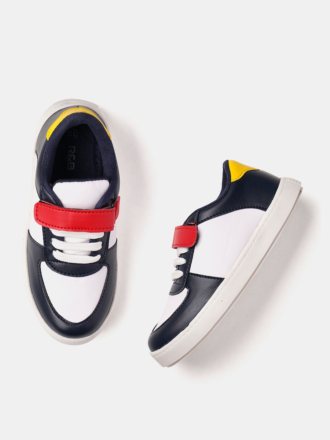 

R&B Boys Colourblocked PU Sneakers, Navy blue