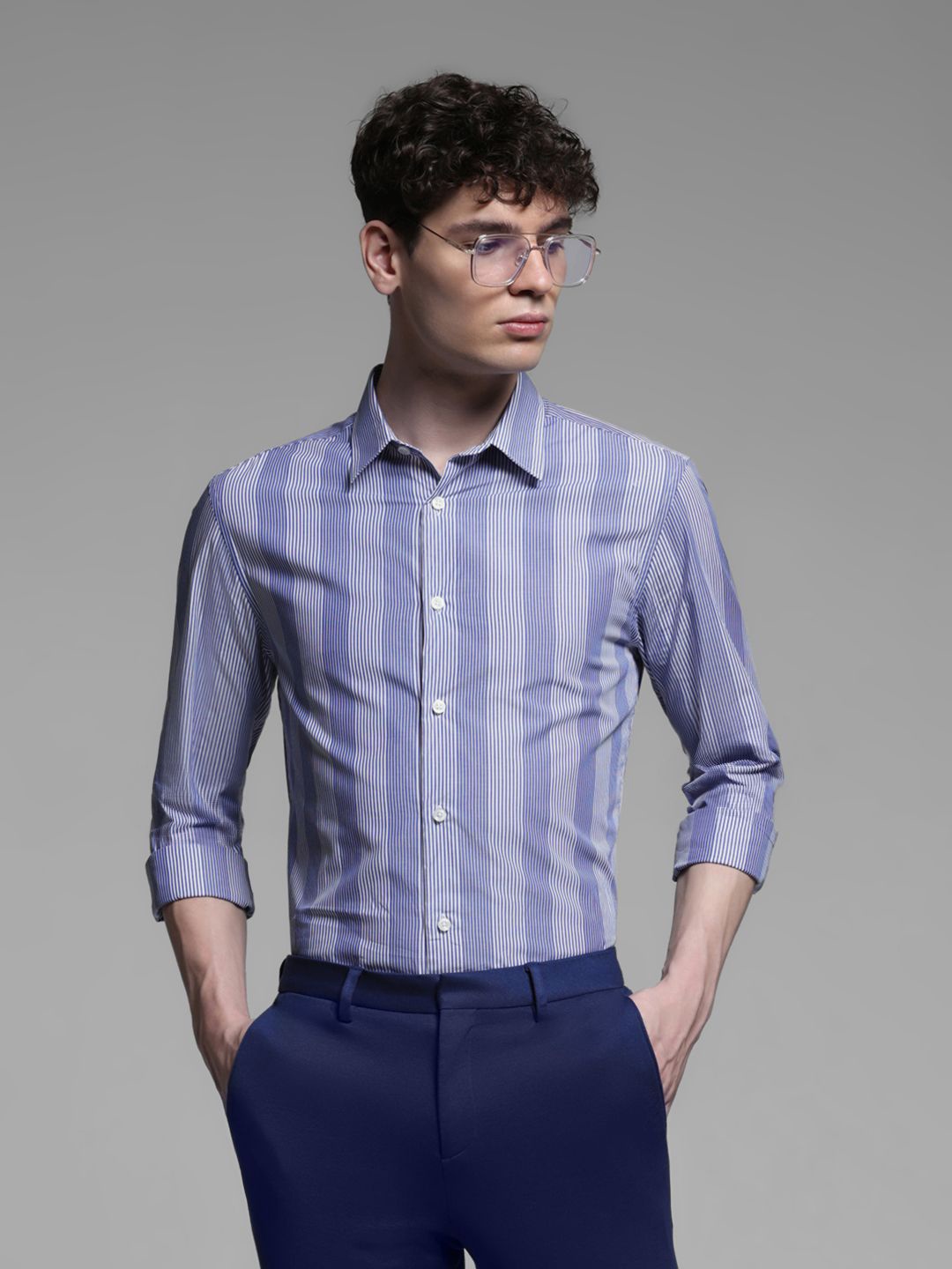 

Jack & Jones Men Spread Collar Vertical Striped Cotton Slim Fit Casual Shirt, Blue