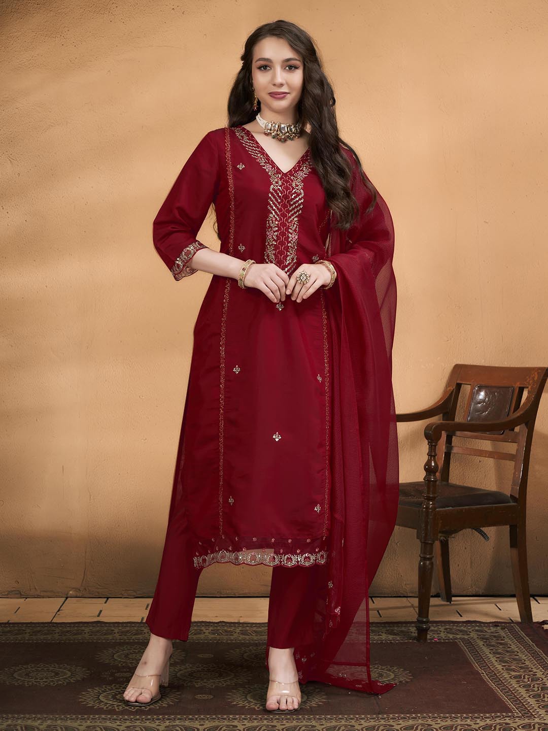 

Anouk Floral Embroidered V-Neck Regular Straight Kurta With Trouser With Dupatta, Maroon