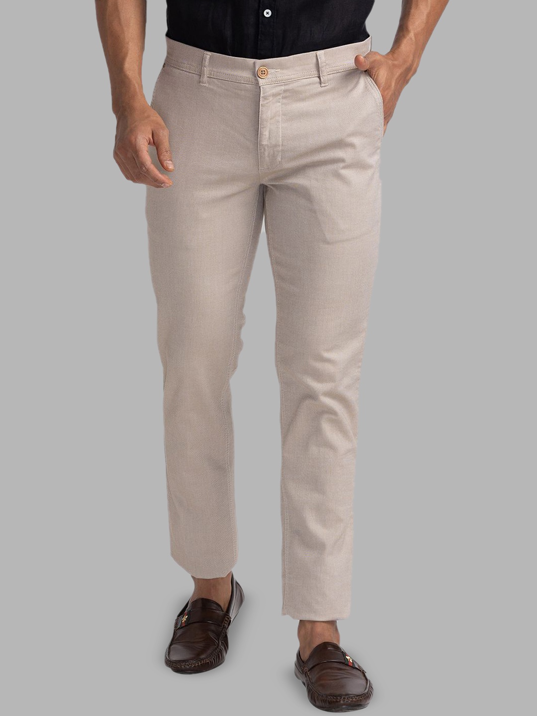

Parx Men Textured Tapered Fit Low-Rise Cotton Trousers, Beige
