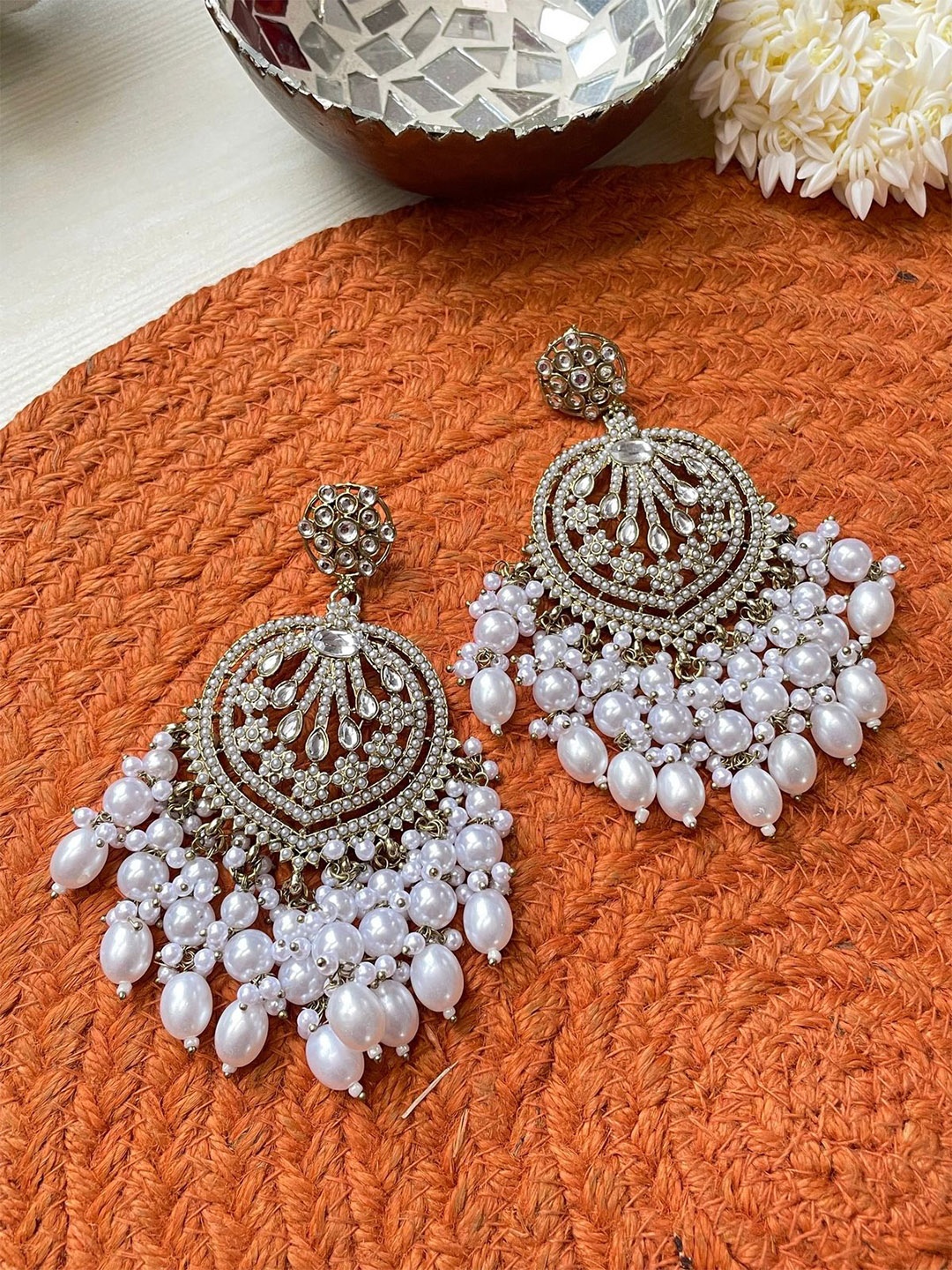 

ISHKAARA Gold Plated Kundan & Pearl Beaded Contemporary Drop Earrings