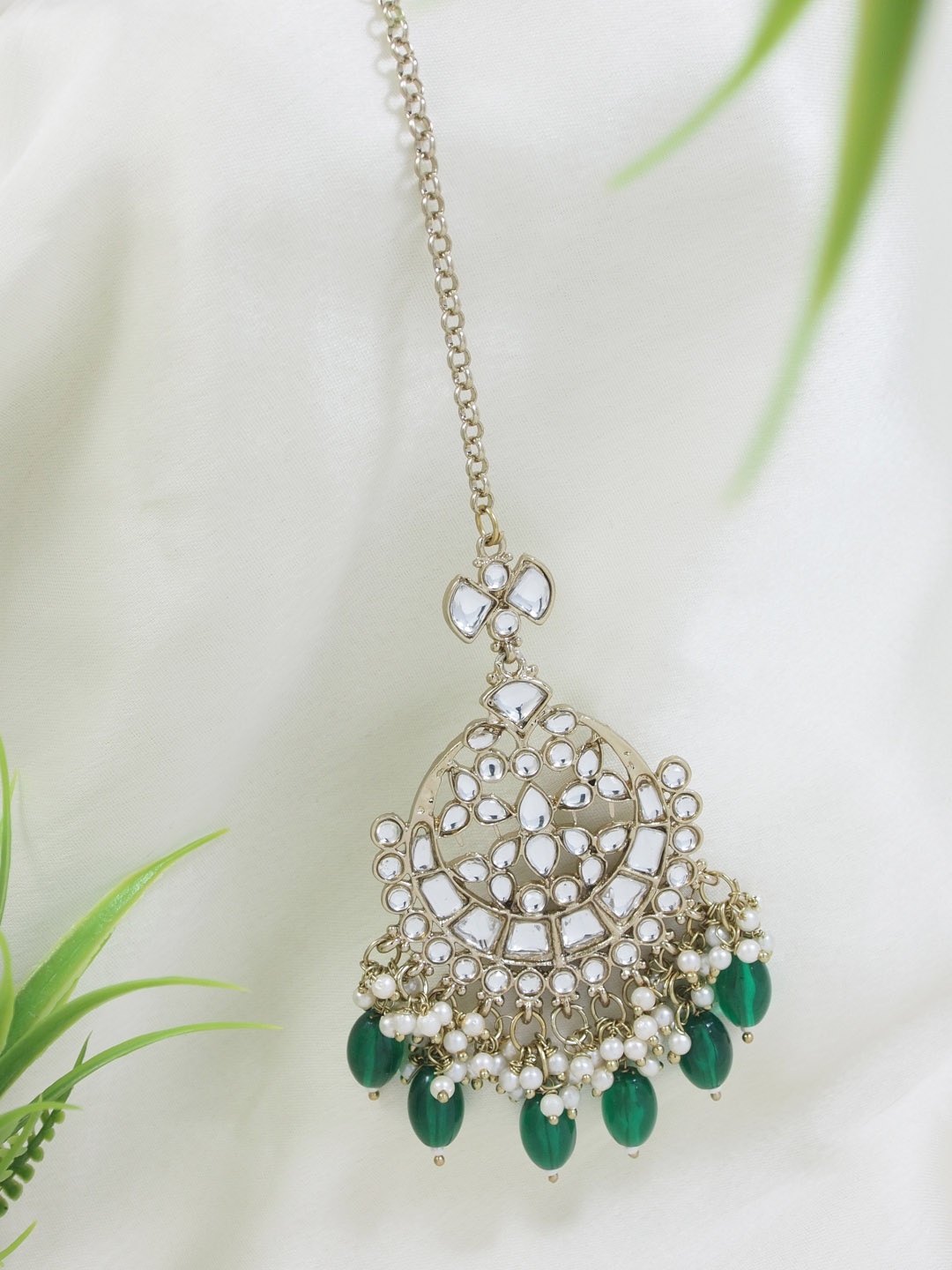 

I Jewels Gold-Plated Kundan & Pearl Maang Tikka