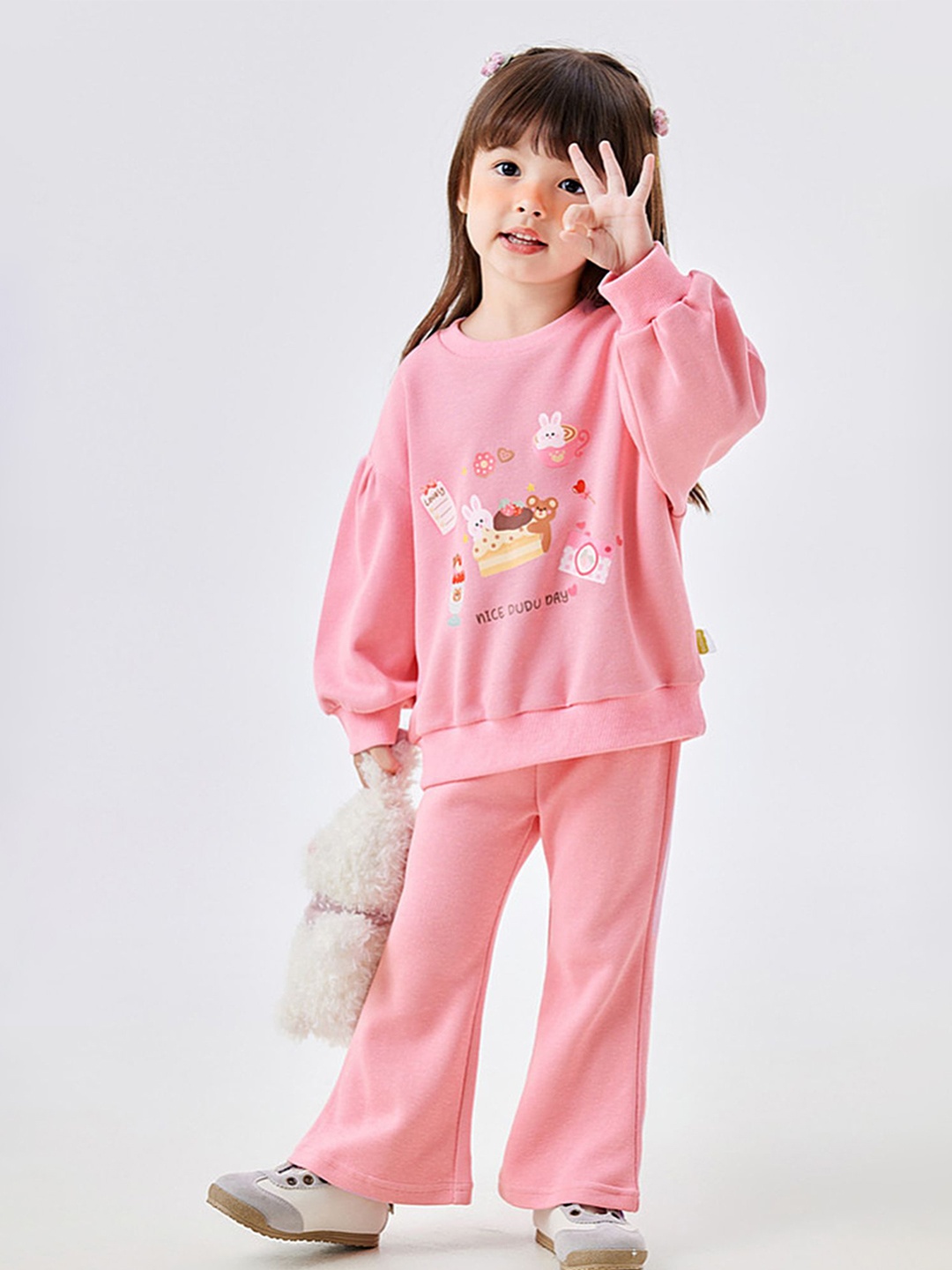 

LULU & SKY Girls Printed Round Neck Long Sleeves Sweatshirt With Trouser, Pink