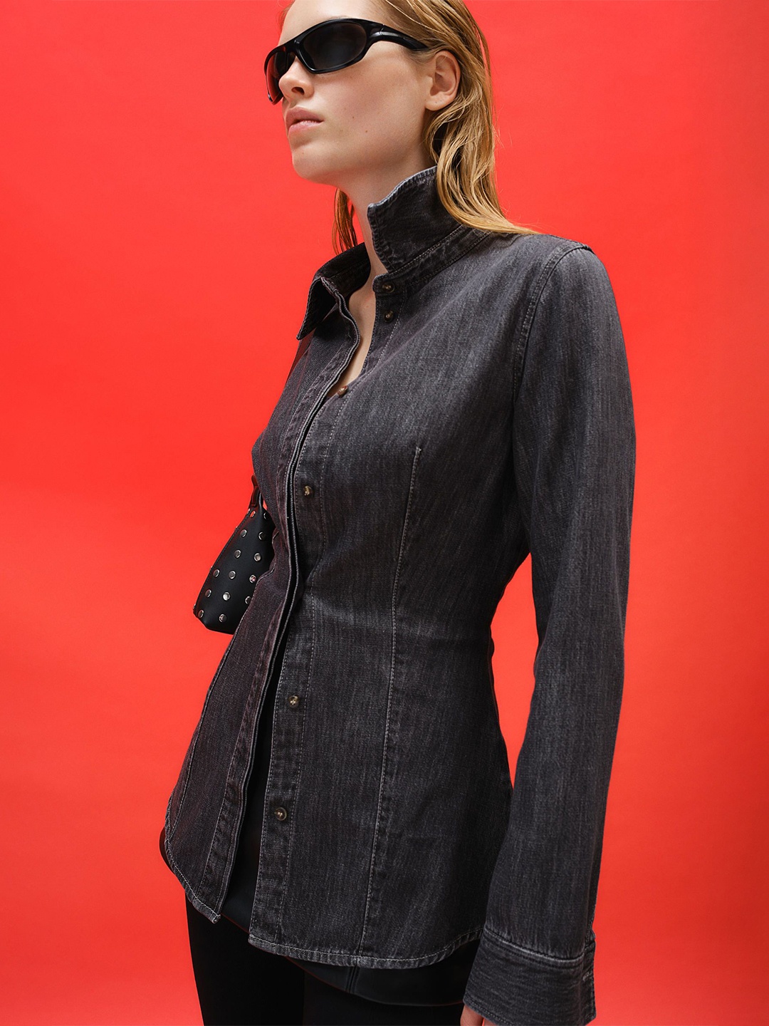 

H&M Tapered-Waist Denim Shirt, Black