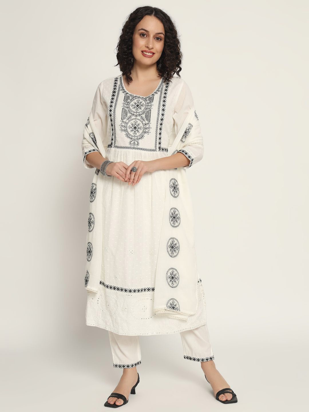 

ZARI Ethnic Motifs Embroidered Thread Work Pure Cotton Kurta With Trousers & Dupatta, White