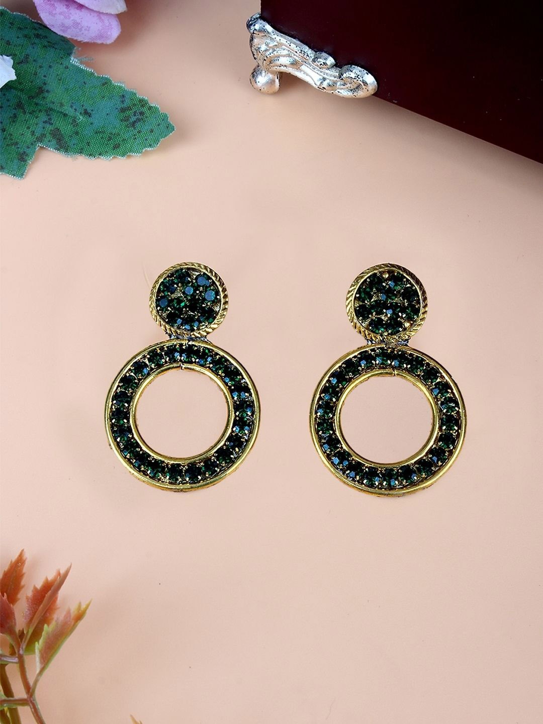 

KPOP Contemporary Studs Earrings, Gold