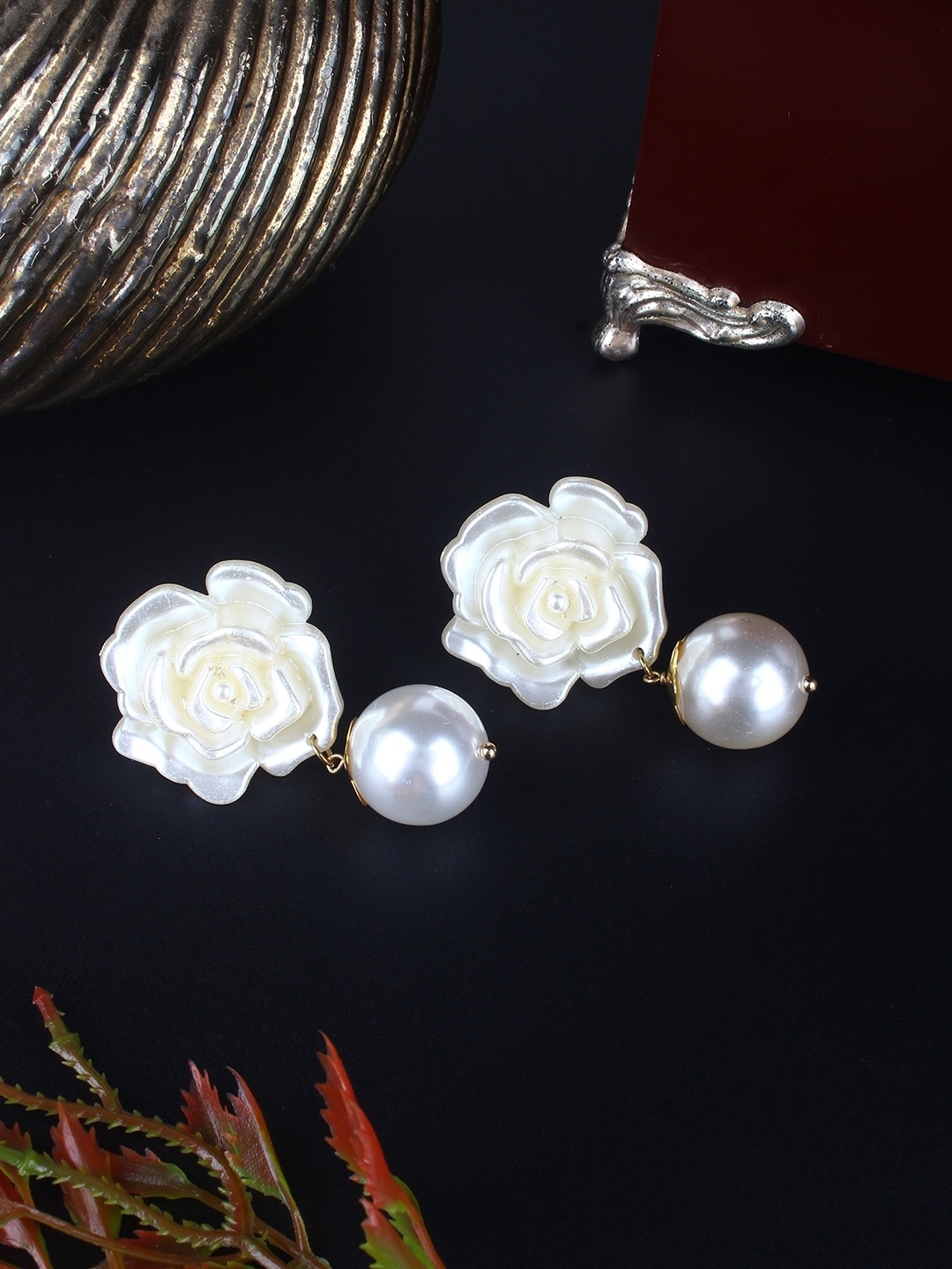 

KPOP Contemporary Drop Earrings, Gold
