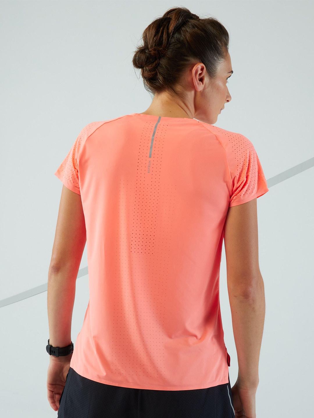 

KIPRUN By Decathlon Women Solid Round Neck T-shirt, Coral