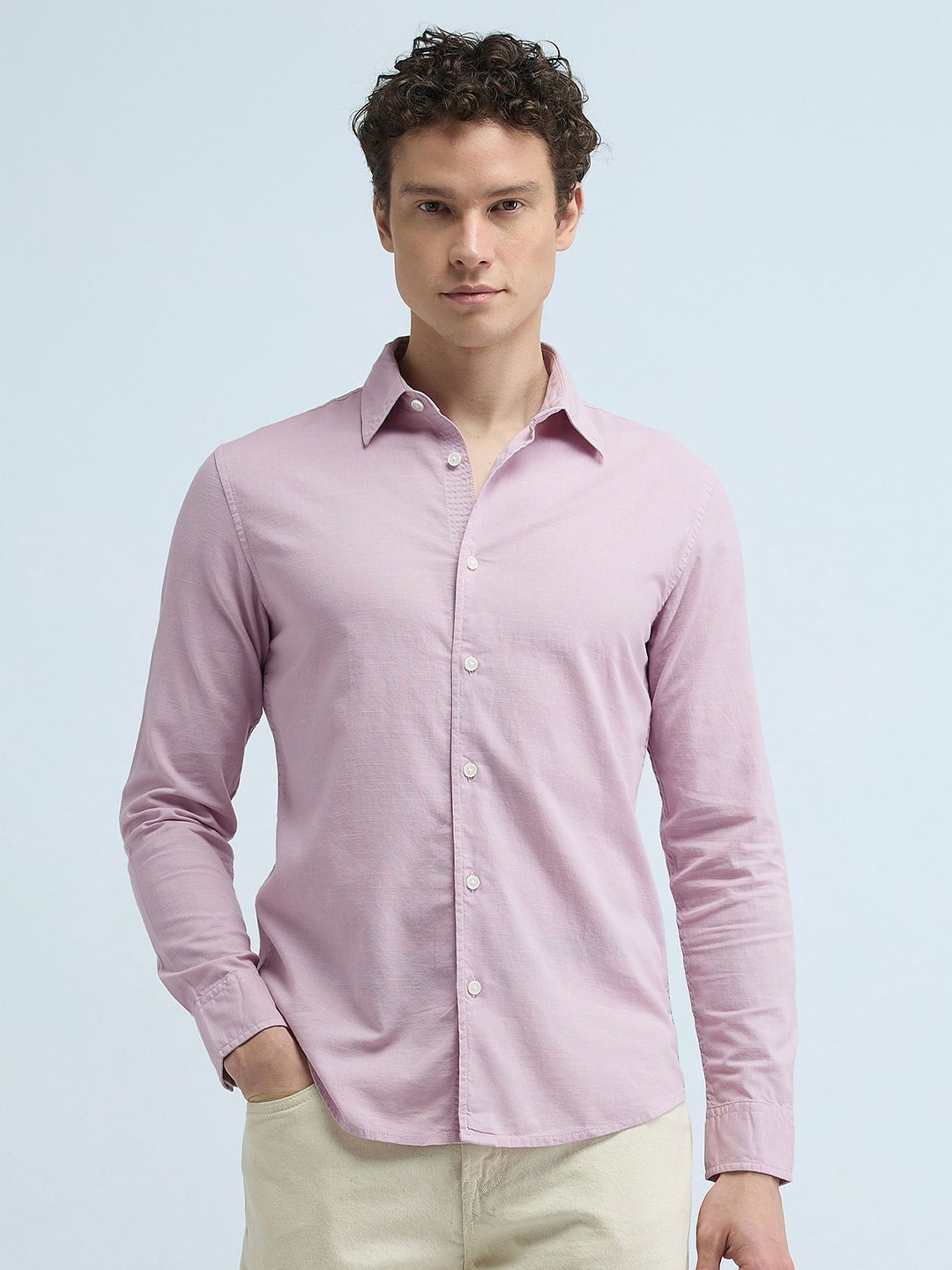 

Flying Machine Men Spread Collar Solid Cotton Slim Fit Casual Shirt, Mauve