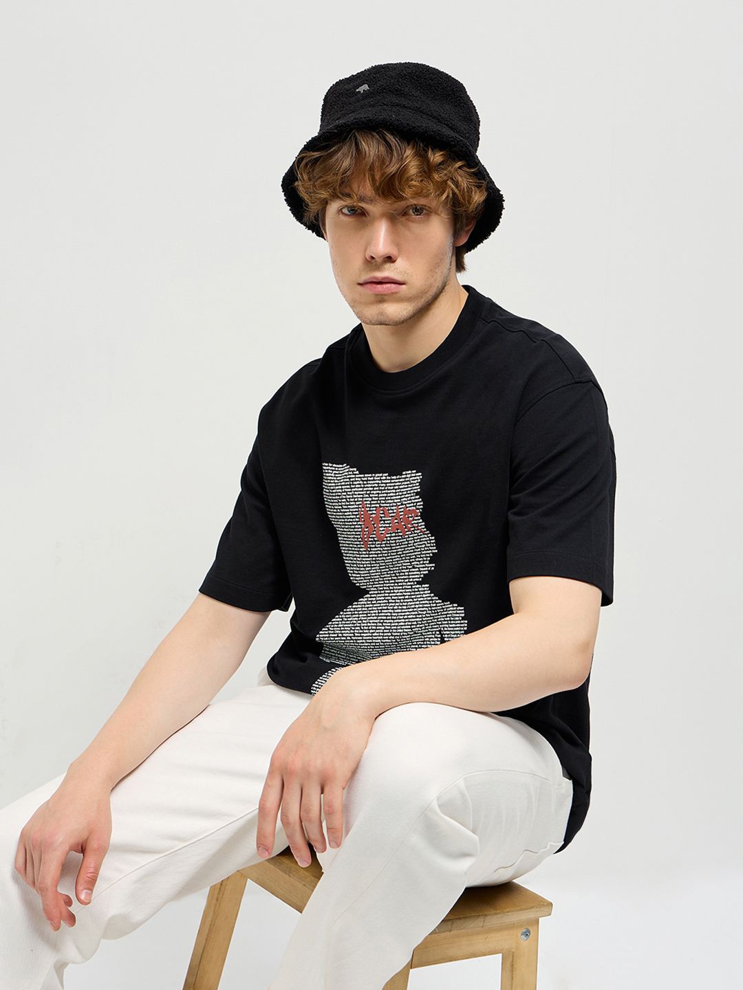 

THE BEAR HOUSE Men Typography Printed Round Neck Cotton Oversized T-shirt, Black