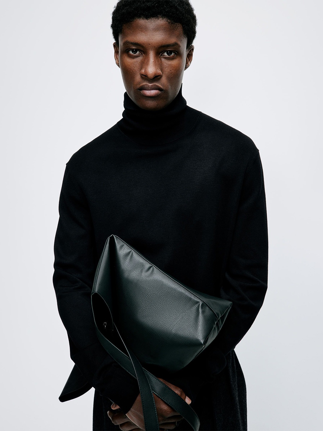 

H&M Slim Fit Fine-Knit Turtle-Neck Jumper, Black