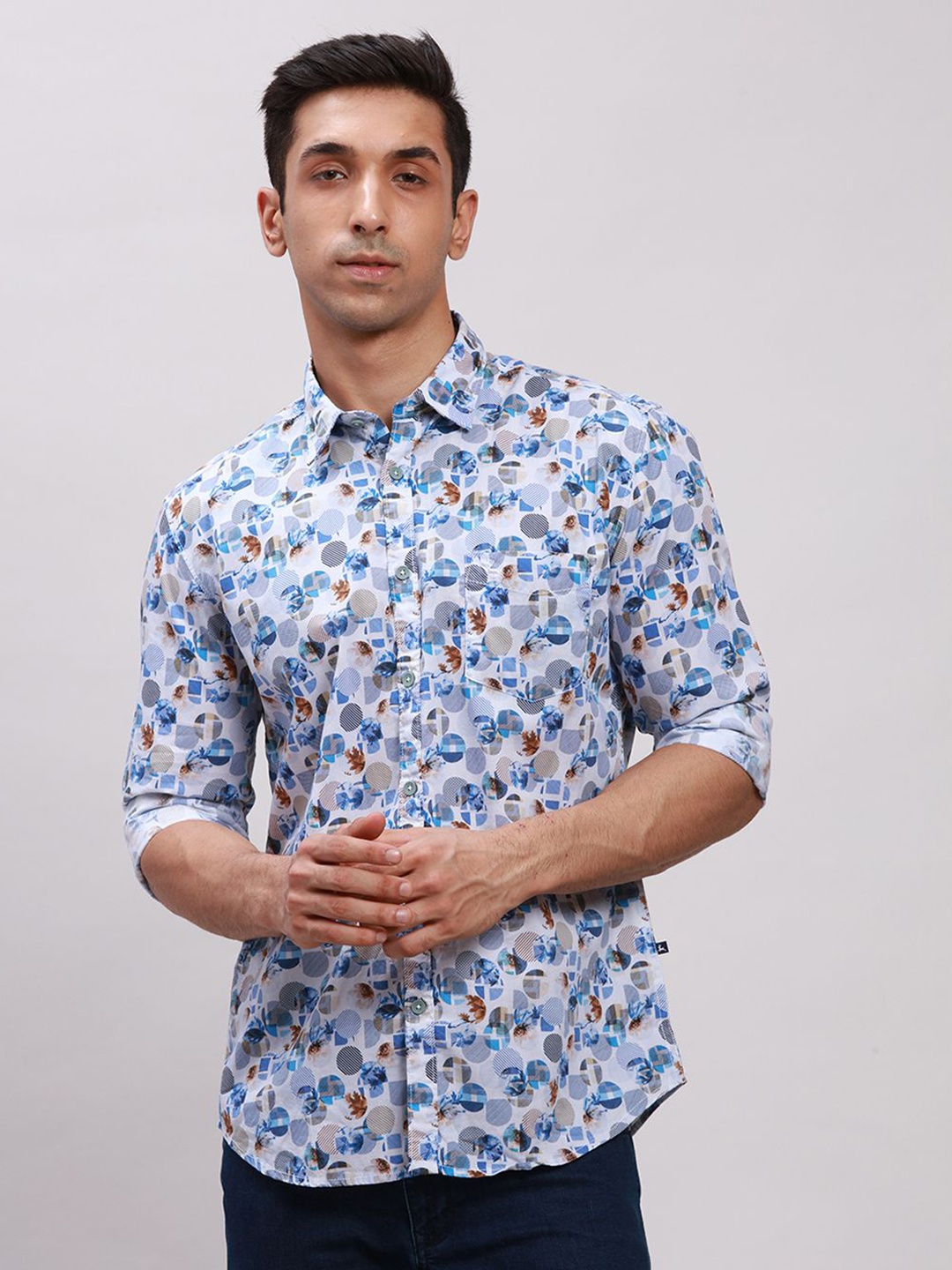 

Parx Men Cutaway Collar Abstract Printed Cotton Slim Fit Casual Shirt, Blue