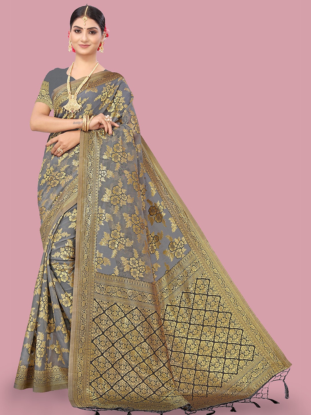 

Maroosh Woven Design Saree With Zari Border, Grey