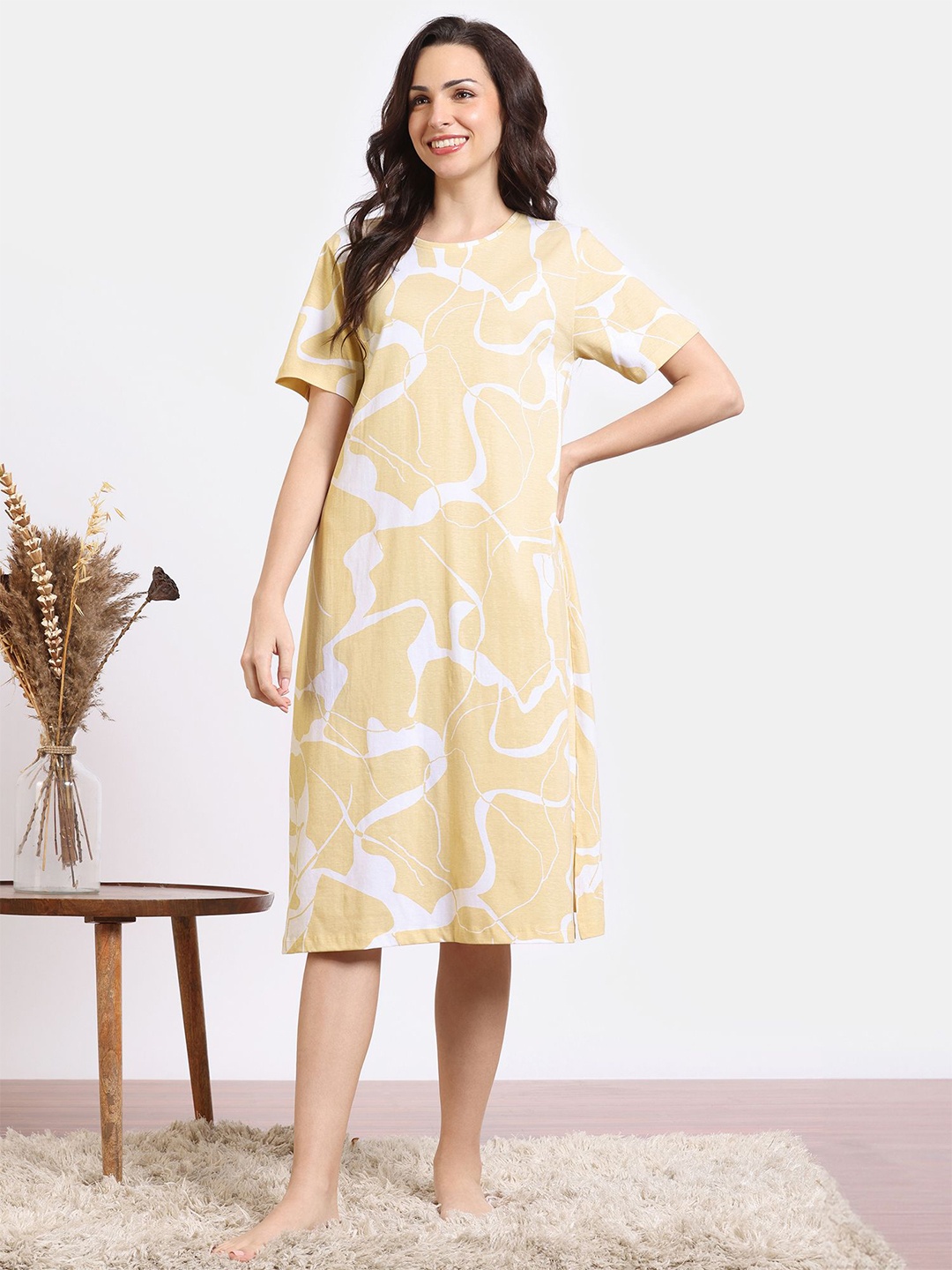 

Zivame Women Printed Pure Cotton Maxi Nightdress, Nude