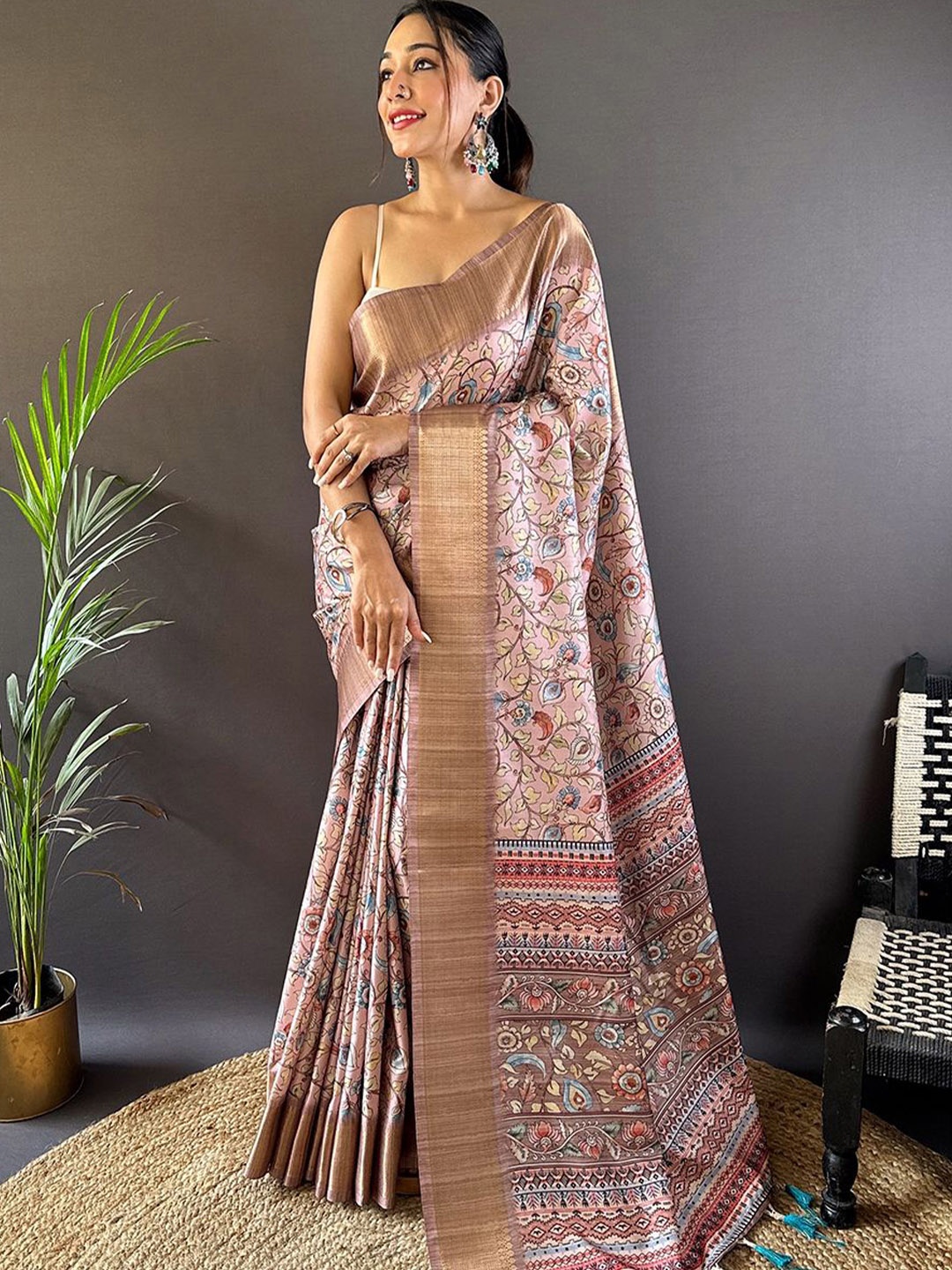 

SGF11 Kalamkari Zari Pure Silk Kanjeevaram Saree, Peach