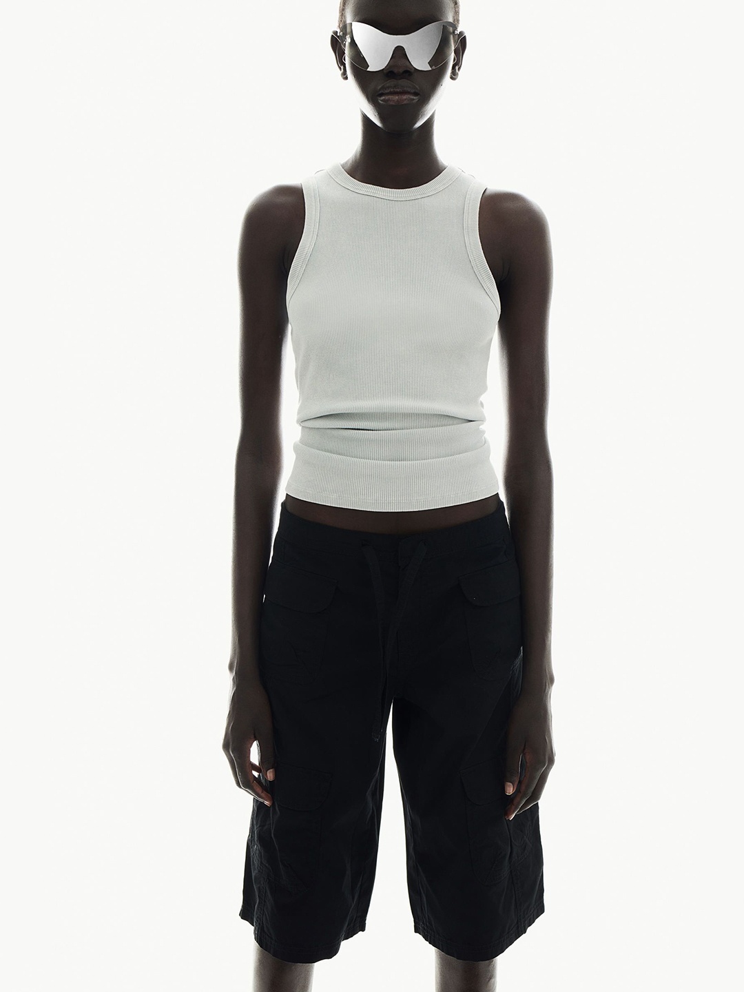 

H&M Women Cargo Bermuda Shorts, Black