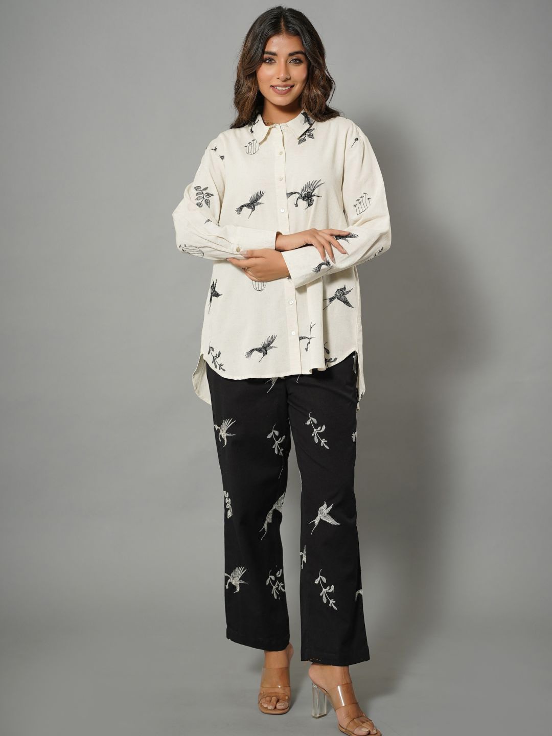 

Zolo Label Conversational Embroidered Shirt With Trousers, Off white