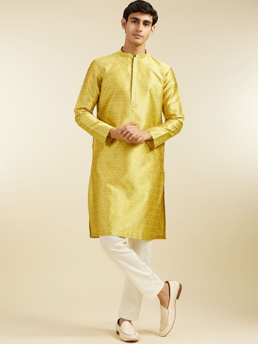 

Diwas by Manyavar Men Ethnic Motifs Woven Design Mandarin Collar Straight Kurta, Gold