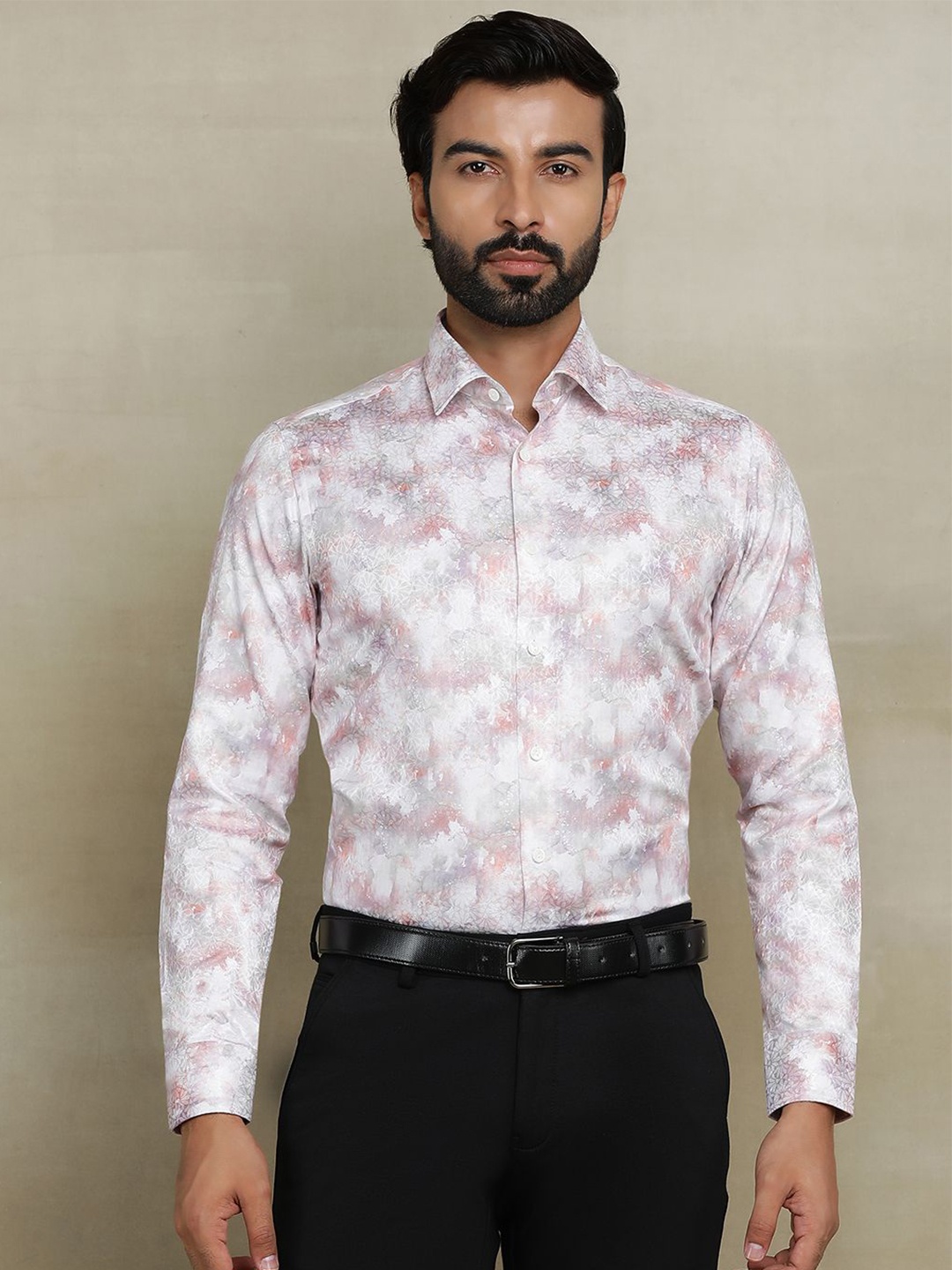

JB STUDIO Men Spread Collar Floral Printed Cotton Slim Fit Semiformal Shirt, White