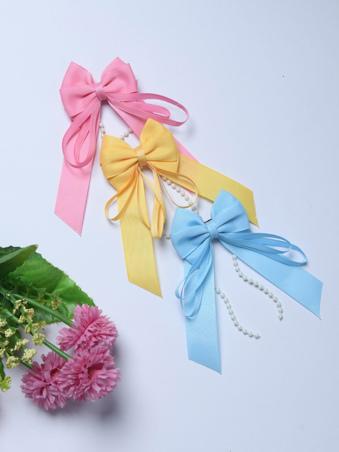 

FUNKRAFTS Girls Set of 3 Embellished Beads Hair Clips Alligator Hair Clips, Yellow