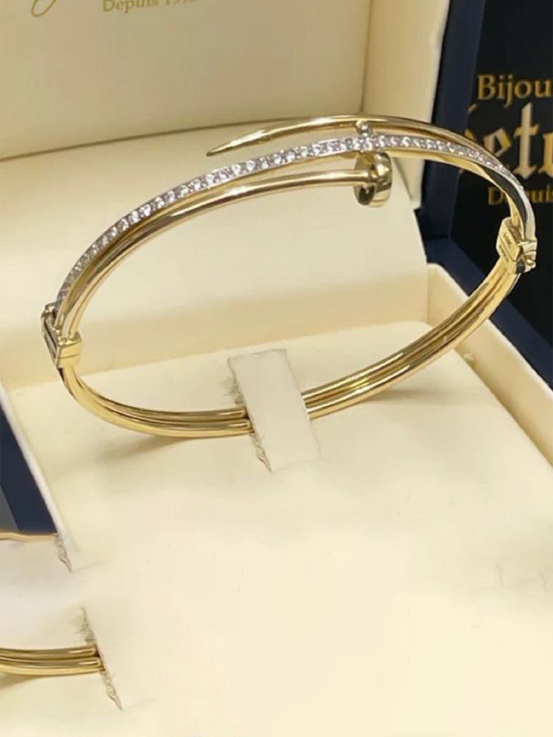 

WATCHSTAR 18KT Gold-Plated Stainless Steel Crystal Stone Studded Bangle-Style Bracelet