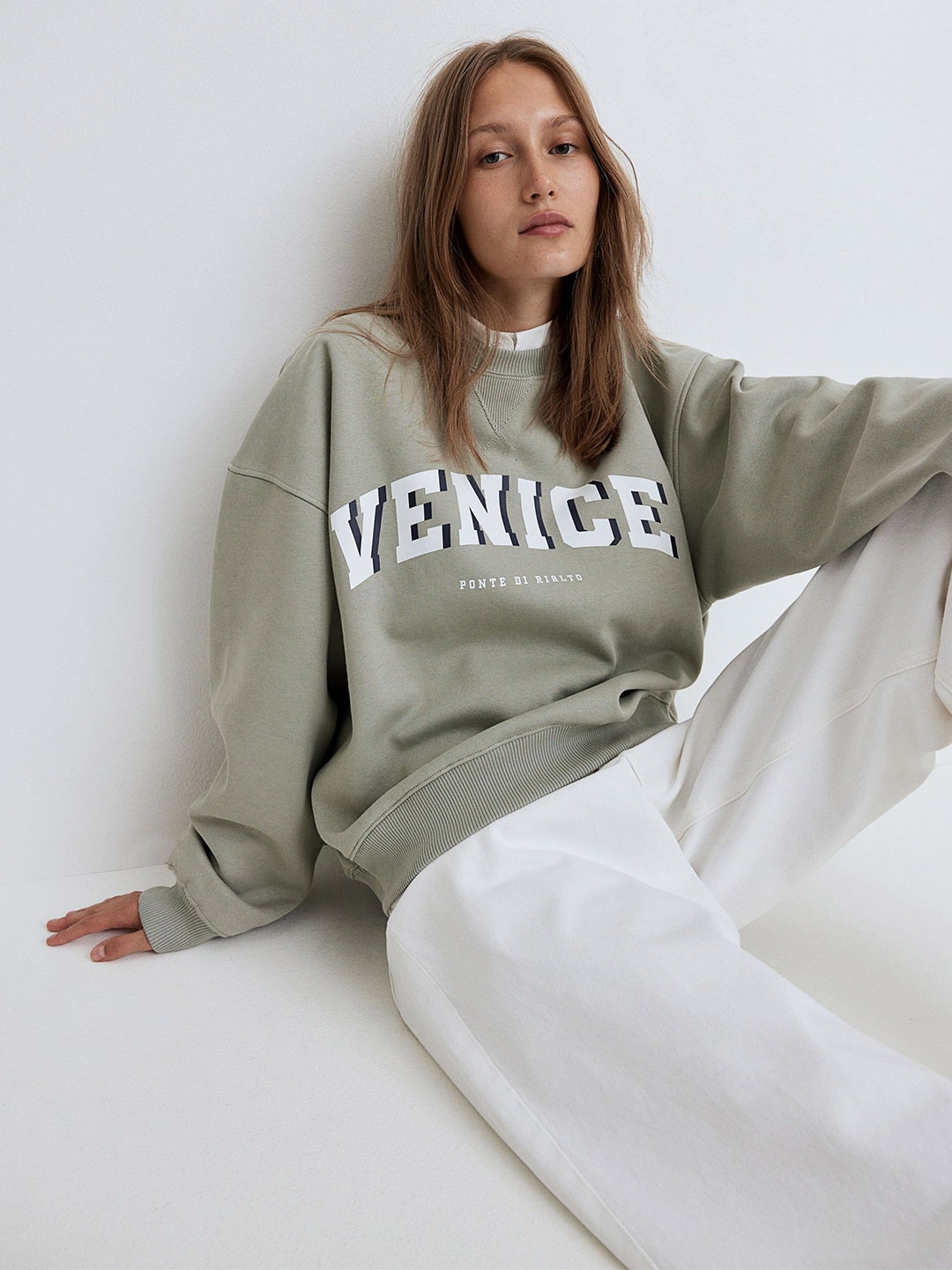 

H&M Motif-Detail Sweatshirt, Green