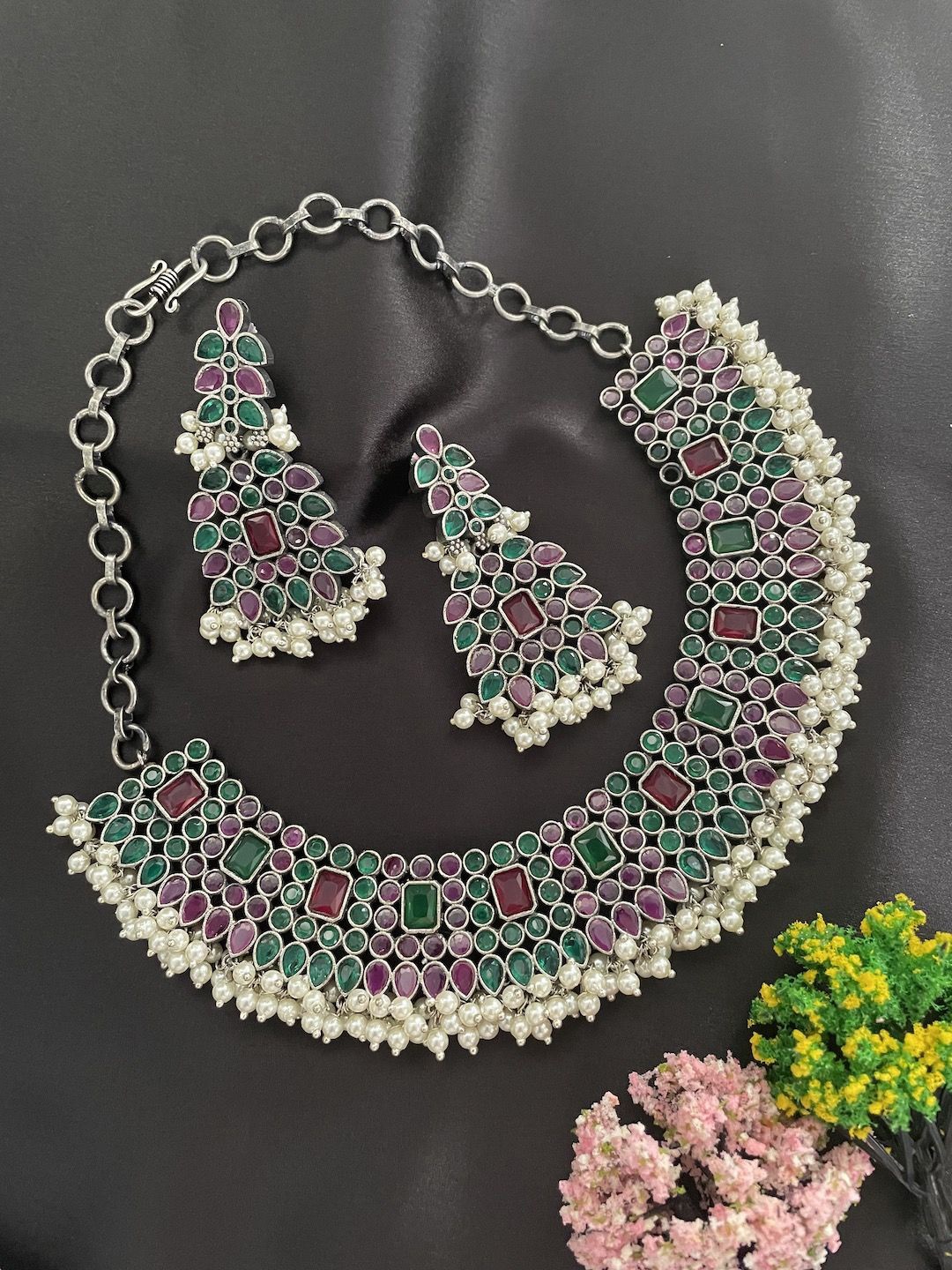 

Digital Dress Room Silver Plated Kundan Stone Studded Necklace & Earrings