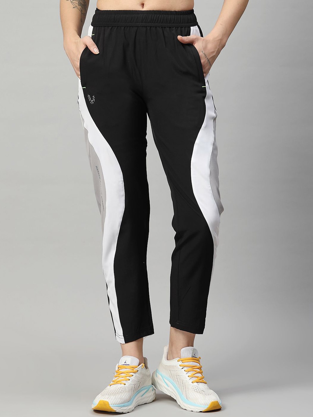 

UZARUS Women Colorblocked Mid-Rise Track Pants, Black