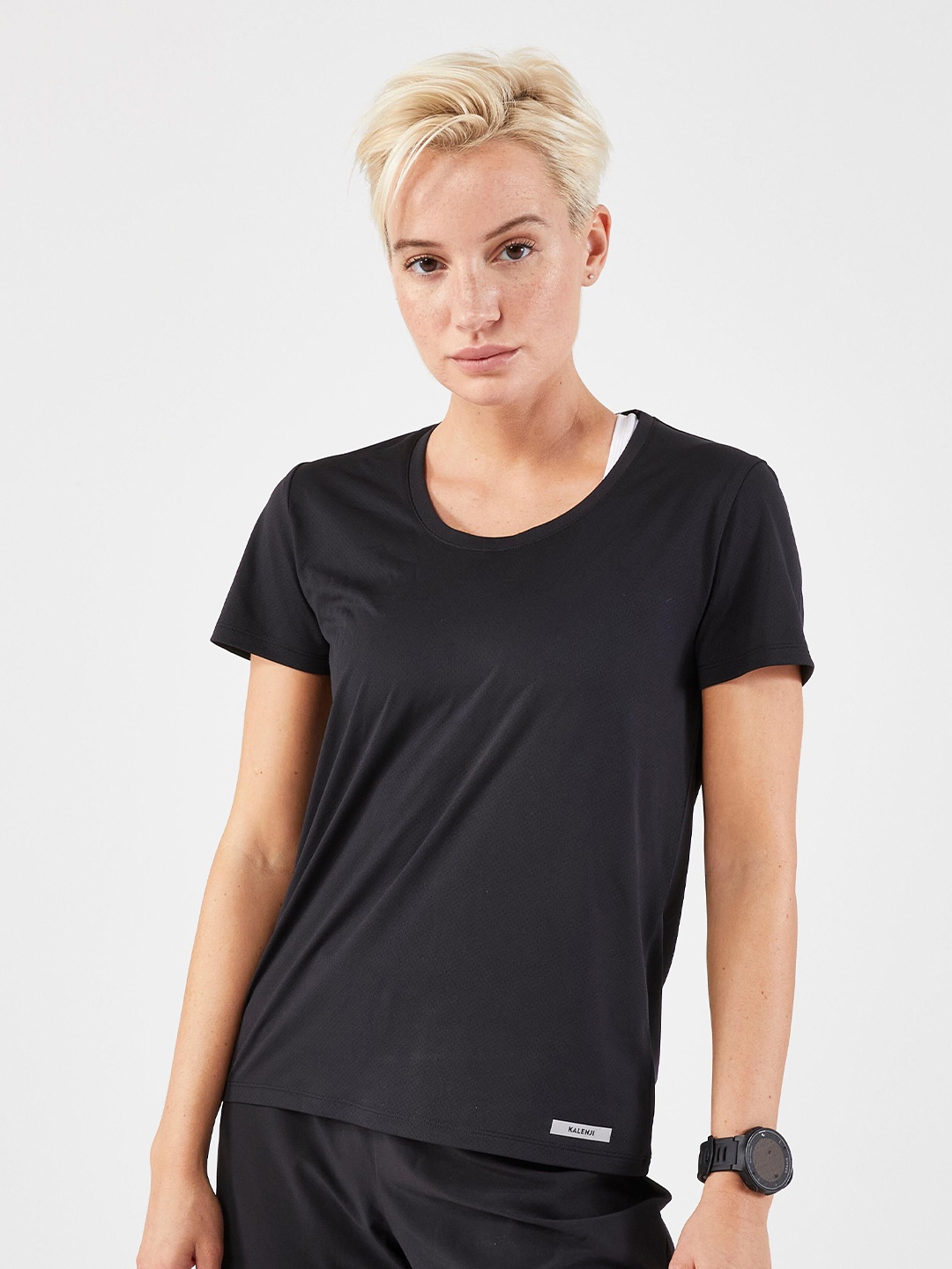 

Kalenji By Decathlon Women Solid Round Neck T-shirt, Black