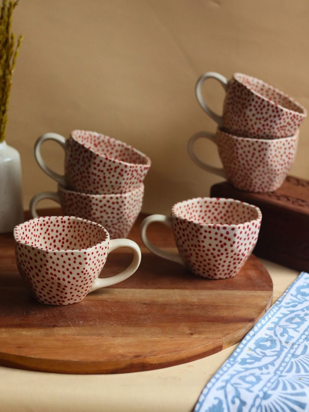 

WEAVING HOMES Red & White 6 Pieces Printed Ceramic Glossy Cups 220 ml