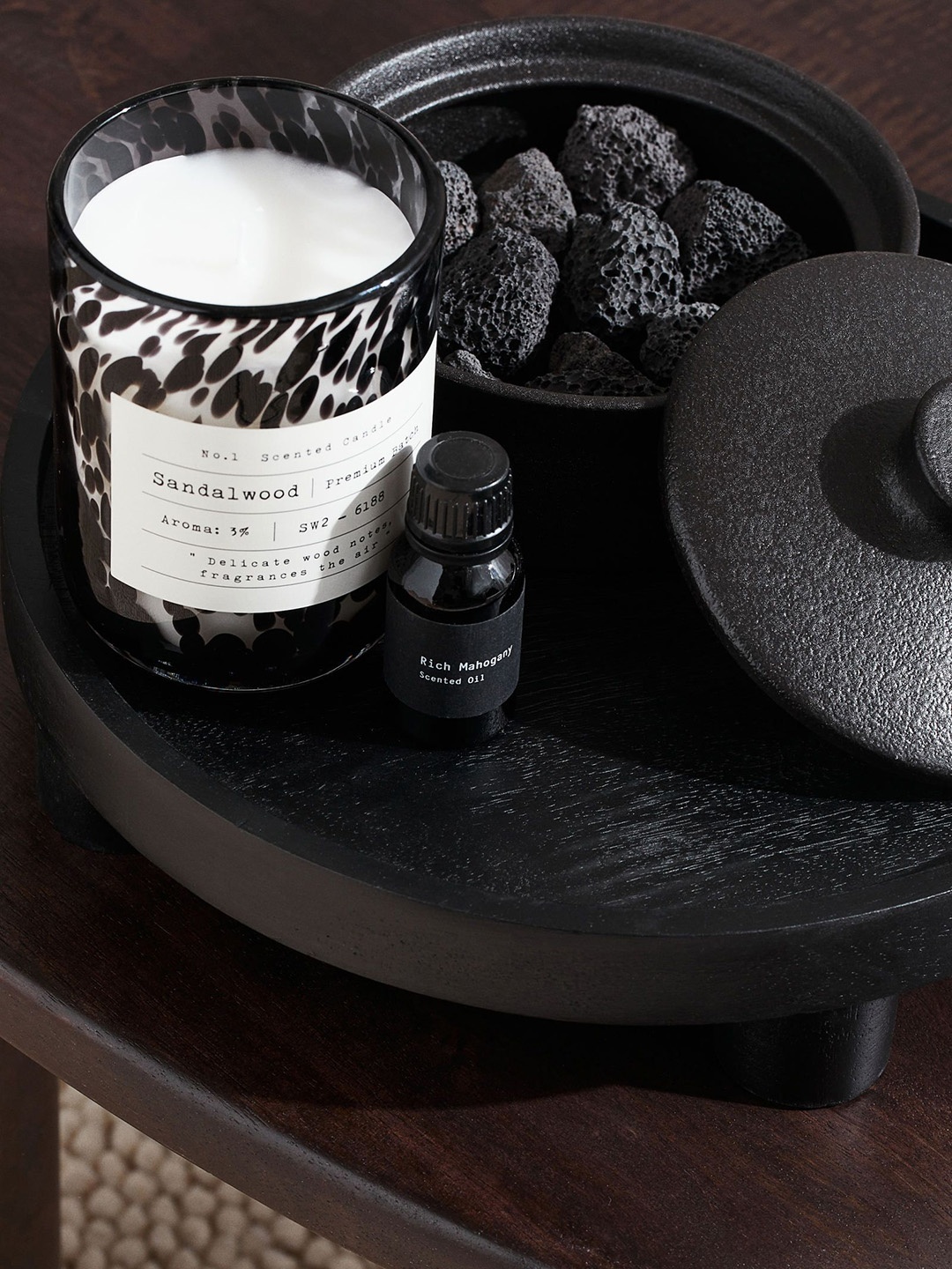 

H&M Black Lava-Stone Diffuser
