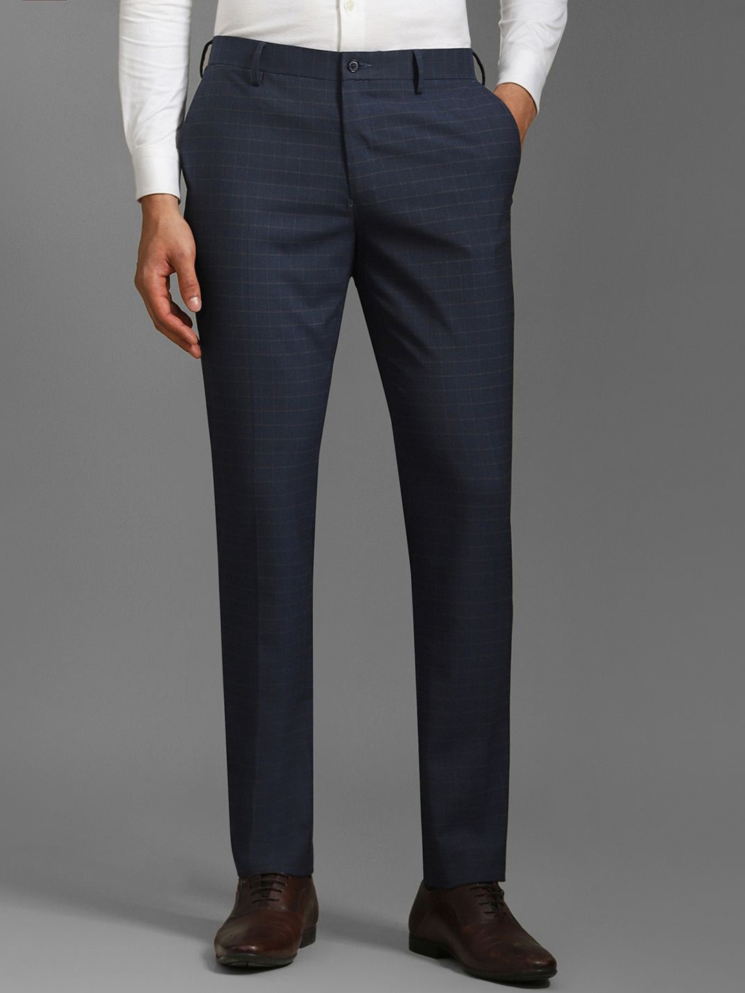 

Louis Philippe Men Checked Super Slim Fit Trousers, Navy blue