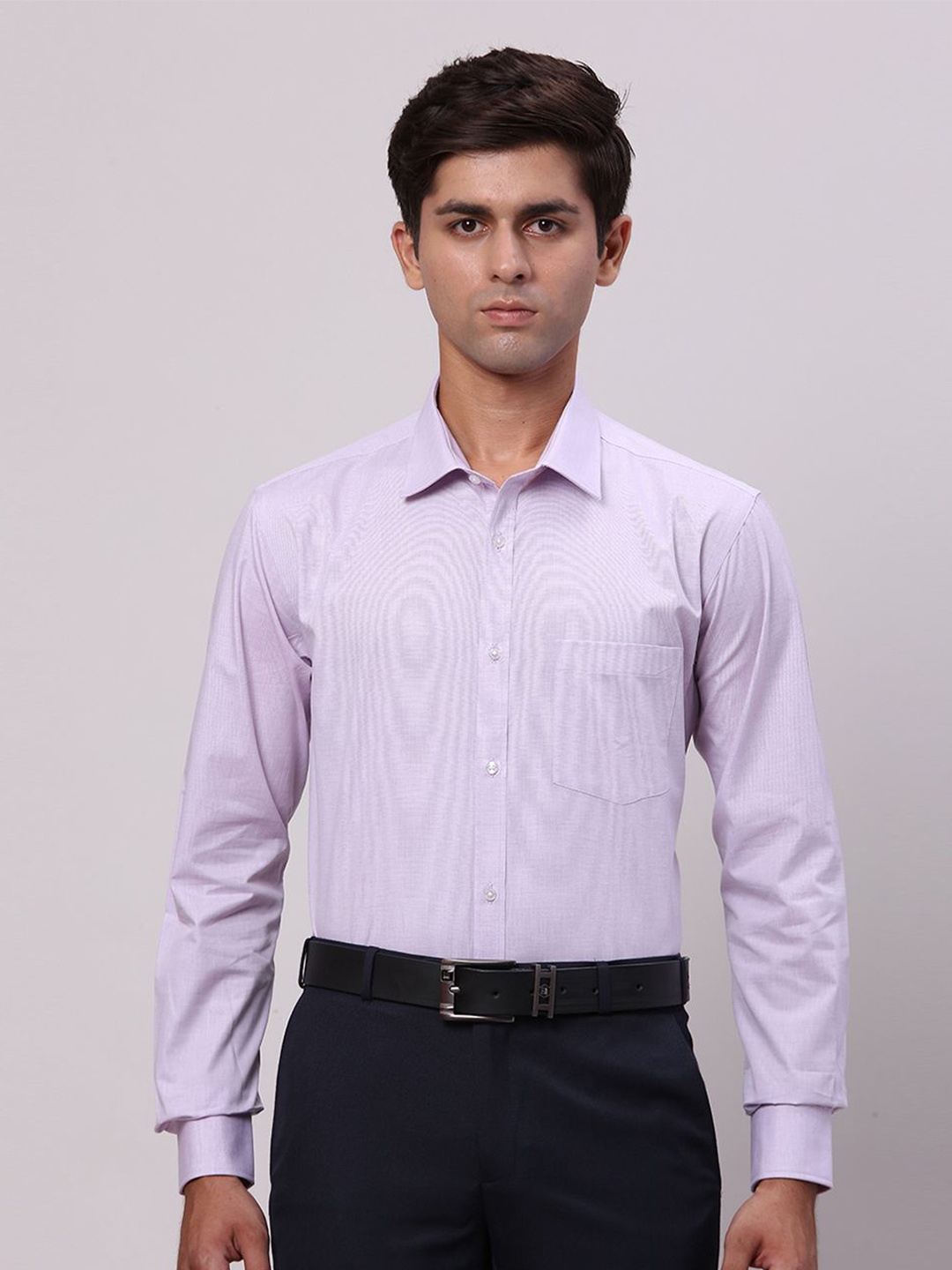 

Park Avenue Men Cutaway Collar Solid Cotton Slim Fit Formal Shirt, Violet